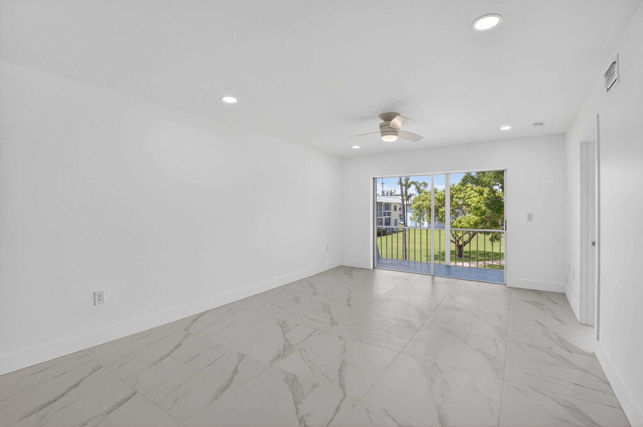 9886 Marina Boulevard 622, Boca Raton, FL 33428 — photo 30 of 31