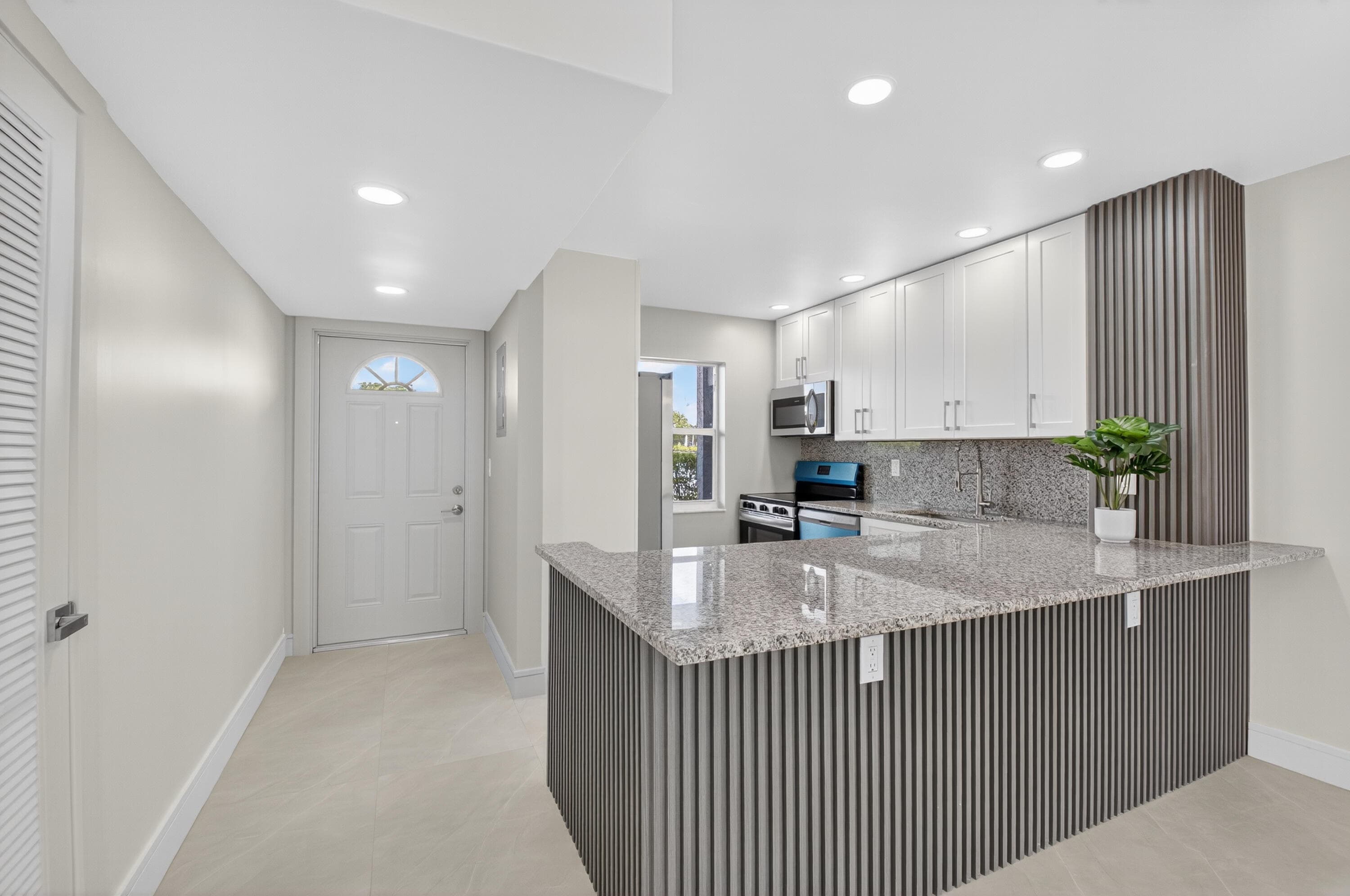 9880 Marina Boulevard 1509, Boca Raton, FL 33428 — photo 4 of 43
