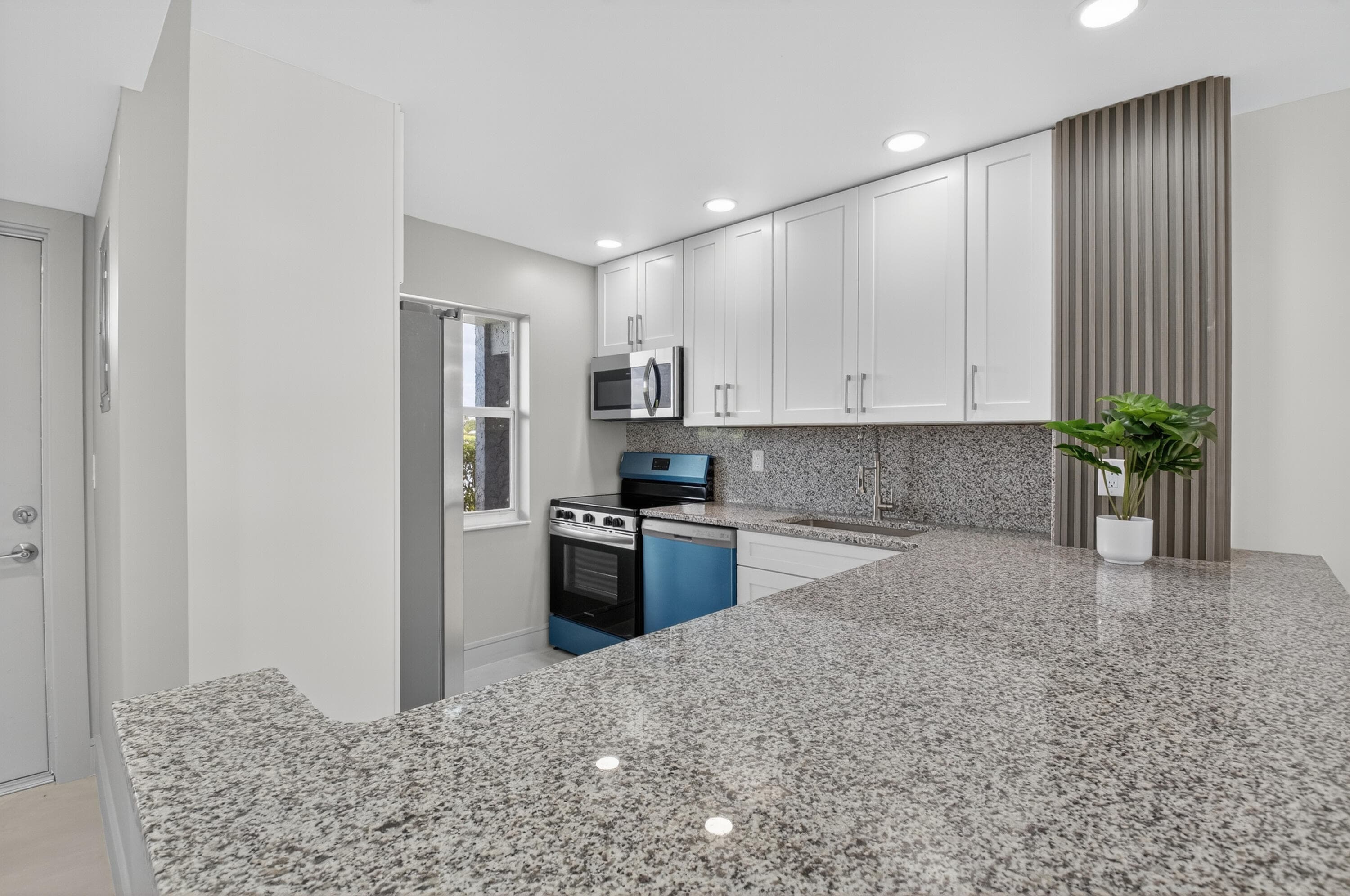 9880 Marina Boulevard 1509, Boca Raton, FL 33428 — photo 7 of 43