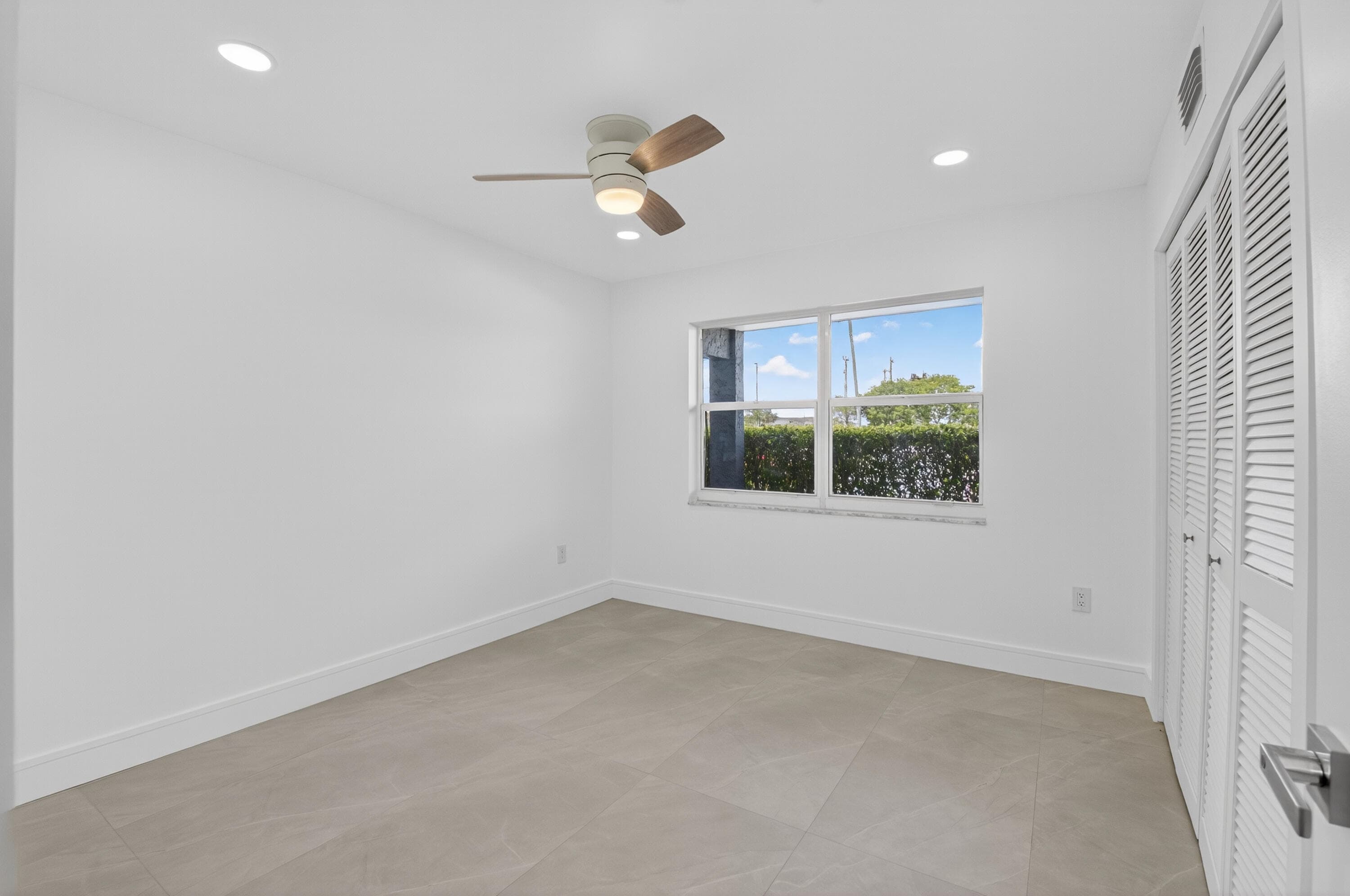 9880 Marina Boulevard 1509, Boca Raton, FL 33428 — photo 20 of 43