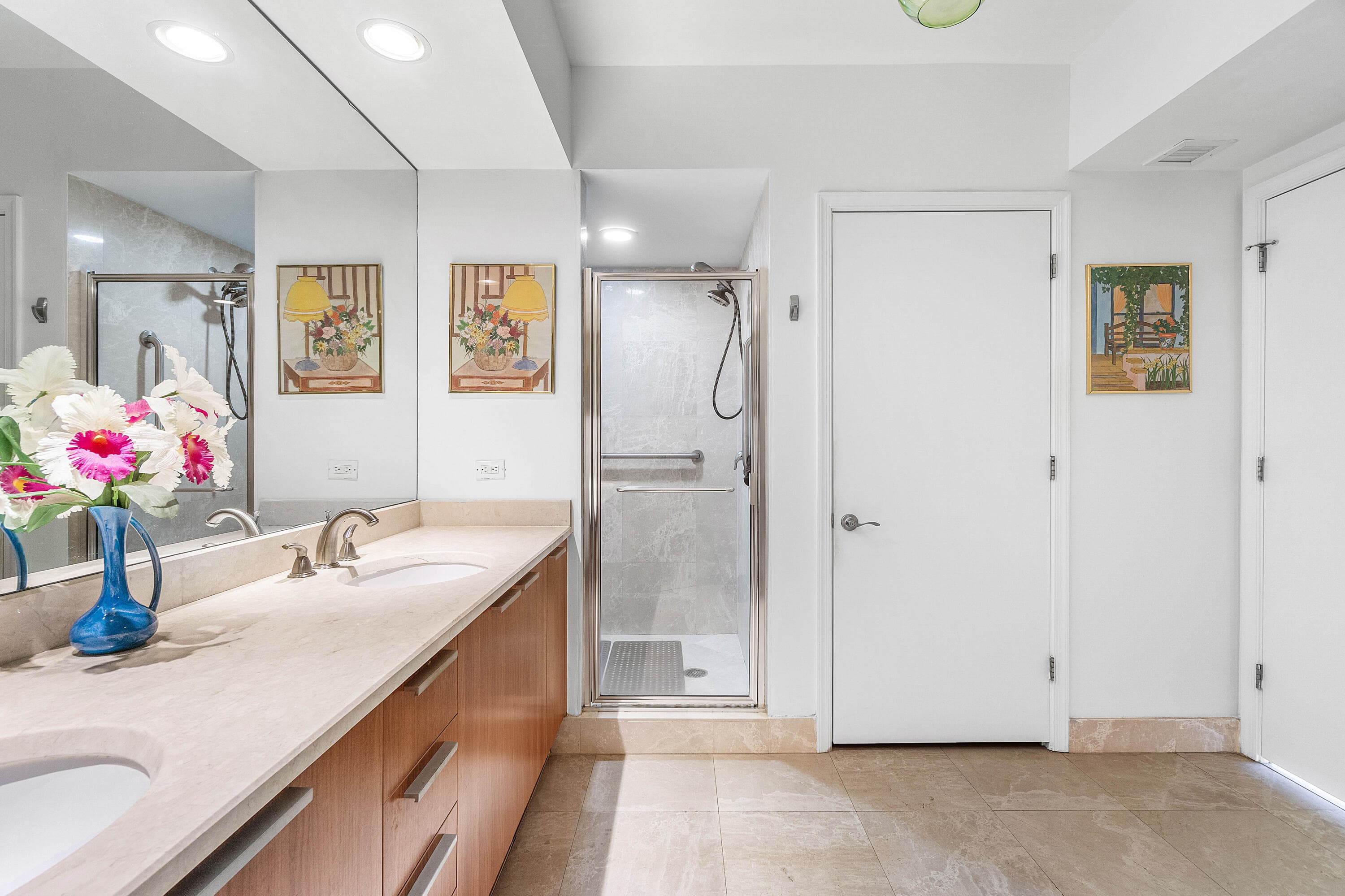 2650 Lake Shore Drive 1705, Riviera Beach, FL 33404 — photo 15 of 33