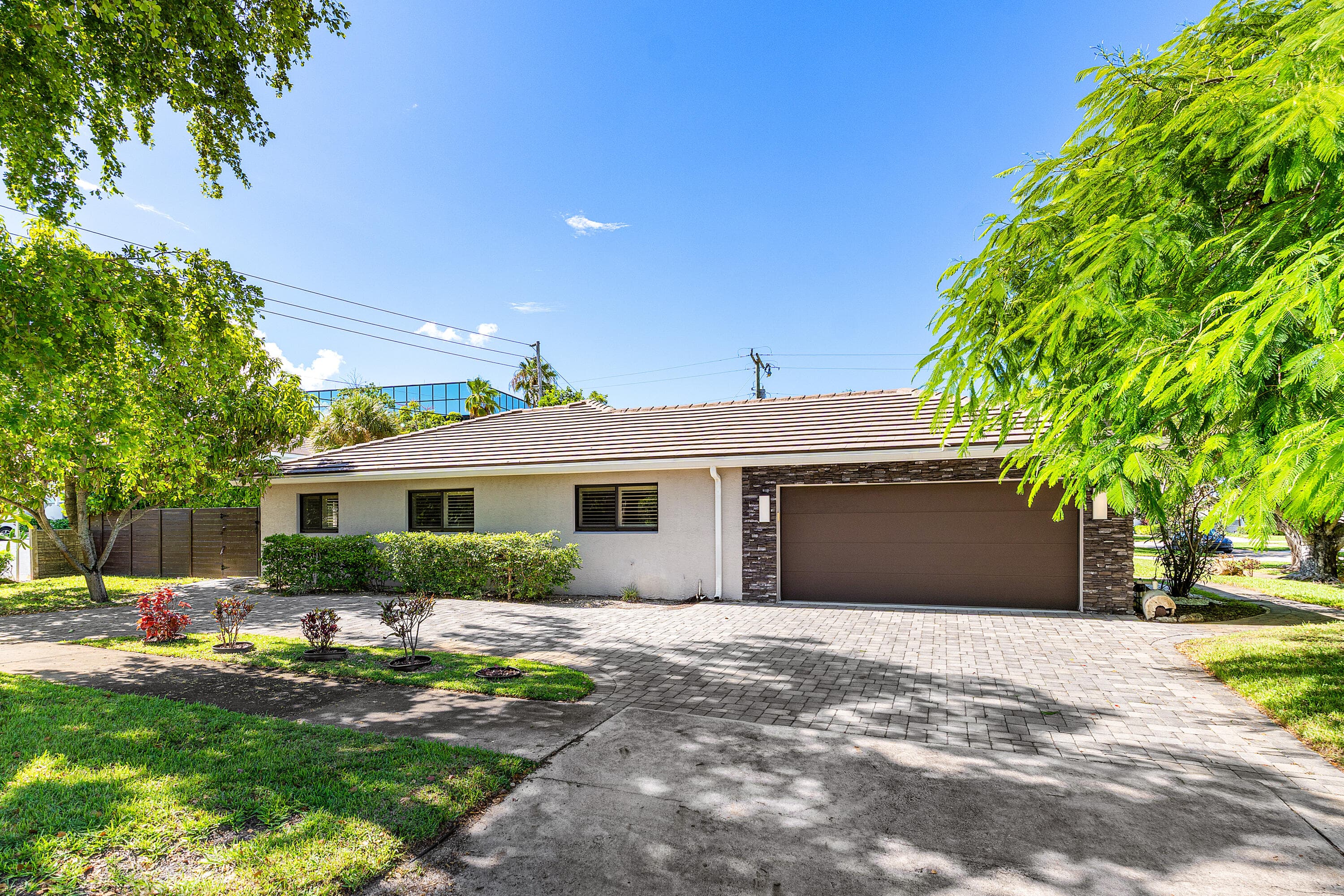 701 Buoy Road, North Palm Beach, FL 33408 — photo 2 of 51