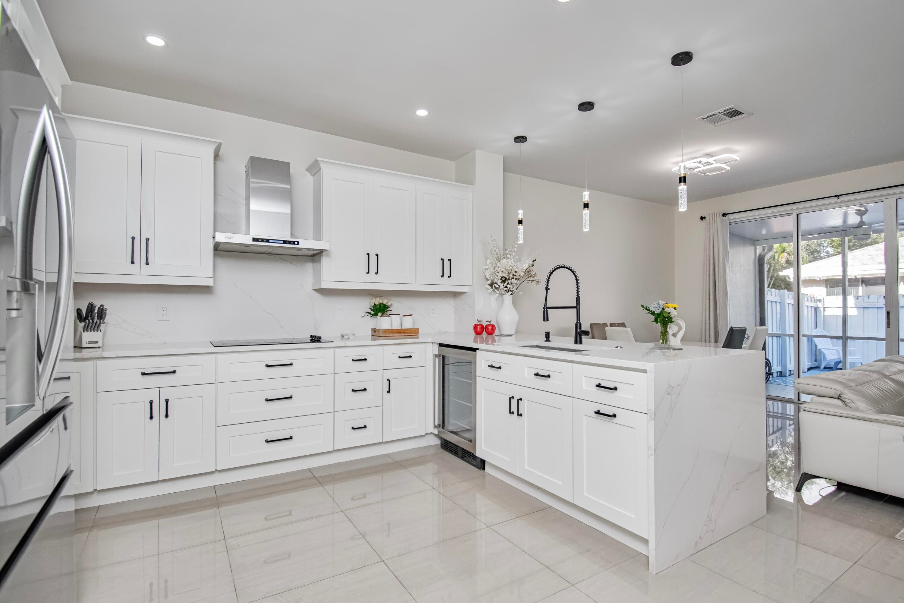 819 NW 42 Place 819, Deerfield Beach, FL 33064 — photo 4 of 21