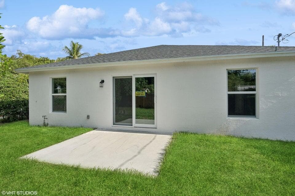 636 35th Street, West Palm Beach, FL 33407 — photo 16 of 16