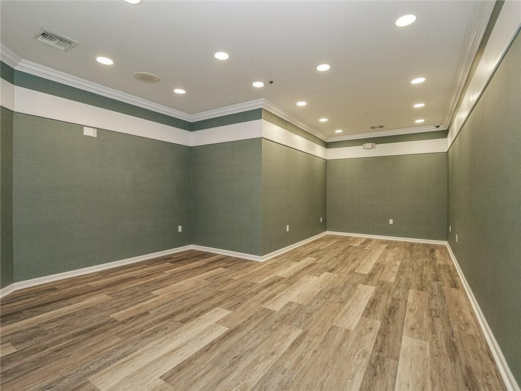 3755 7th Terrace 303 ''Suites'', Vero Beach, FL 32960 — photo 17 of 36