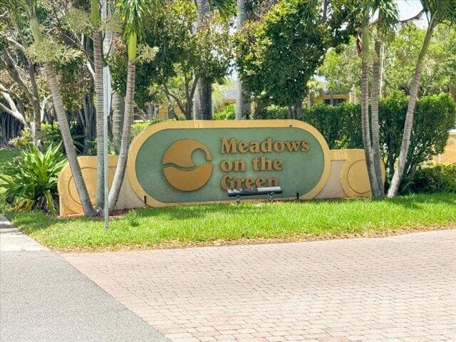 1104 Meadows Circle, Boynton Beach, FL 33436 — photo 2 of 27