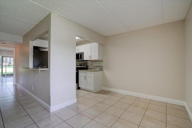 1104 Meadows Circle, Boynton Beach, FL 33436 — photo 9 of 27