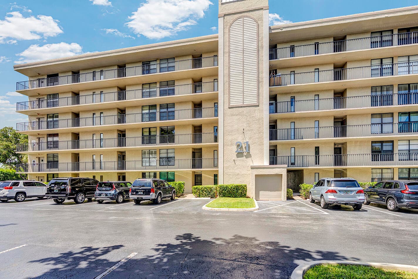 21 Royal Palm Way 405, Boca Raton, FL 33432 — photo 41 of 57