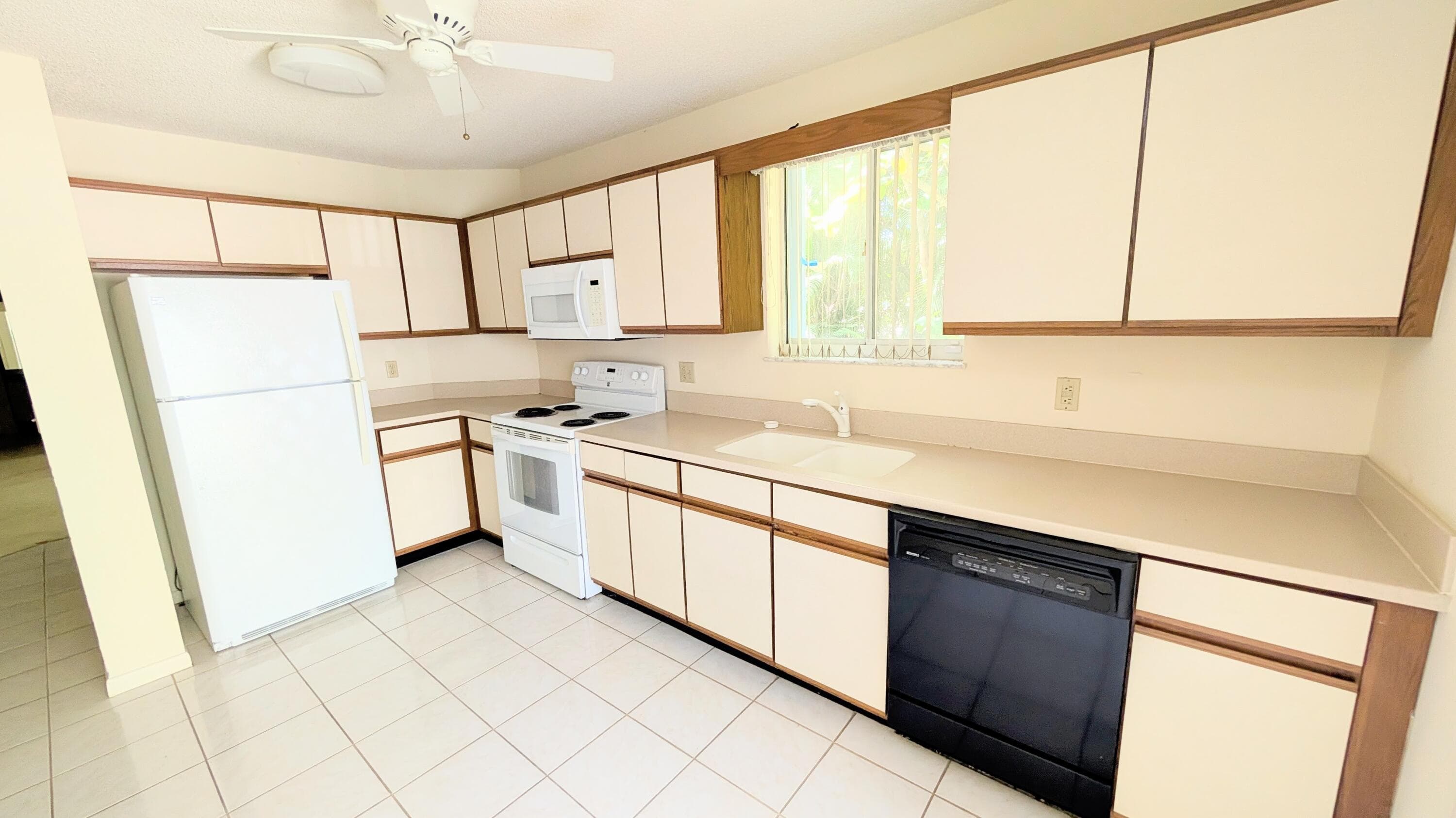 9746 Nickels Boulevard 104, Boynton Beach, FL 33436 — photo 14 of 18