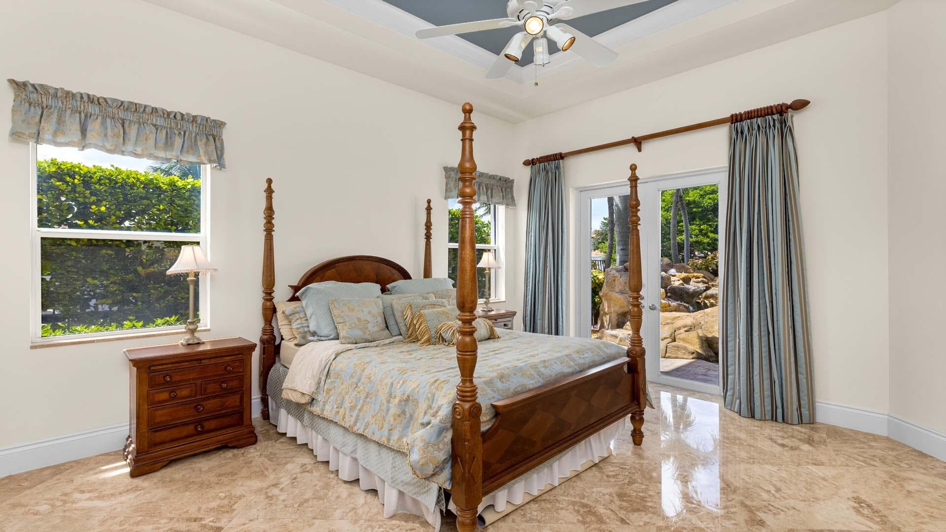 929 Banyan Drive, Delray Beach, FL 33483 — photo 13 of 30