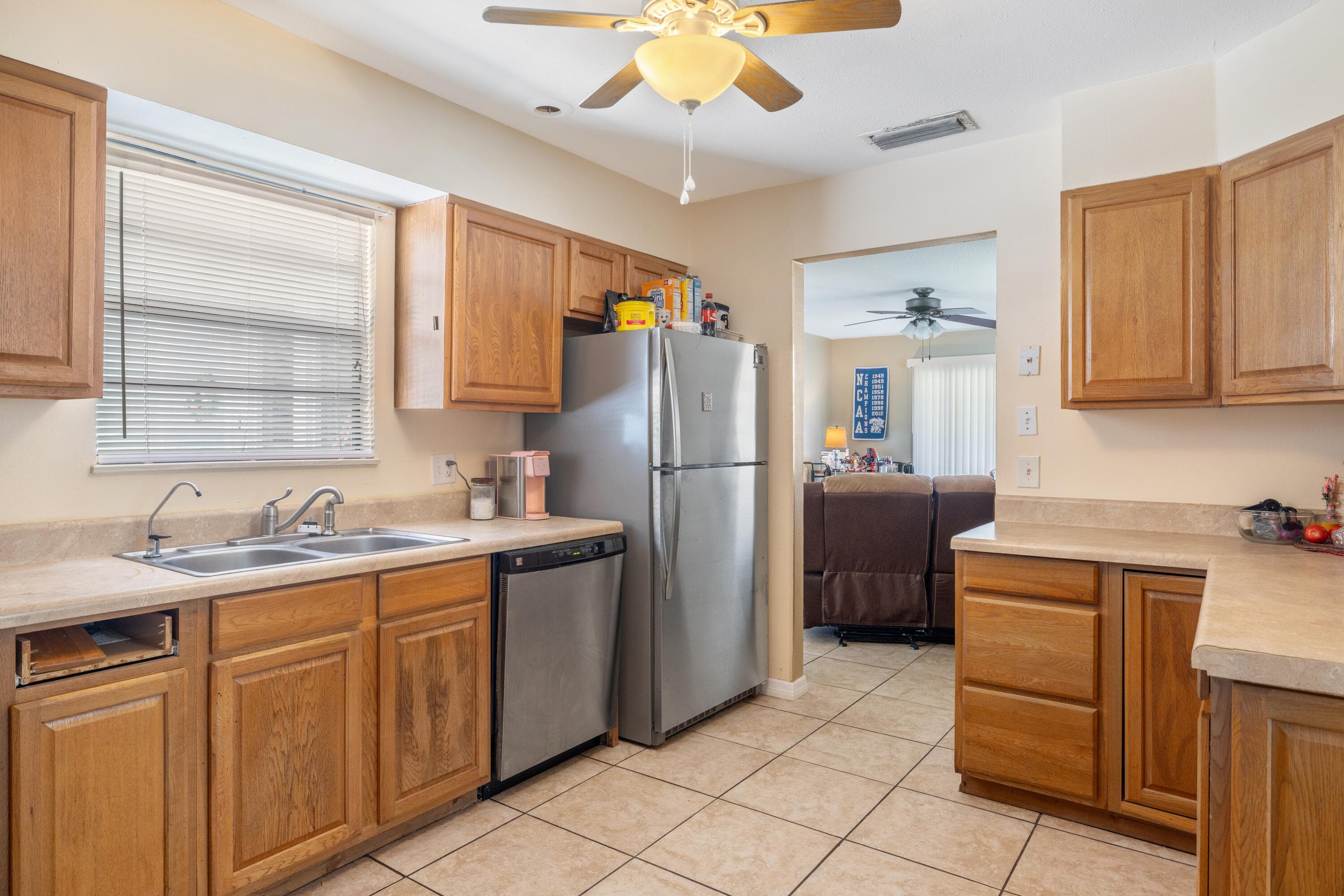 7205 Sebastian Road, Fort Pierce, FL 34951 — photo 12 of 33