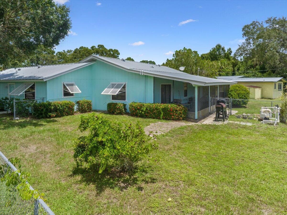 7205 Sebastian Road, Fort Pierce, FL 34951 — photo 28 of 33
