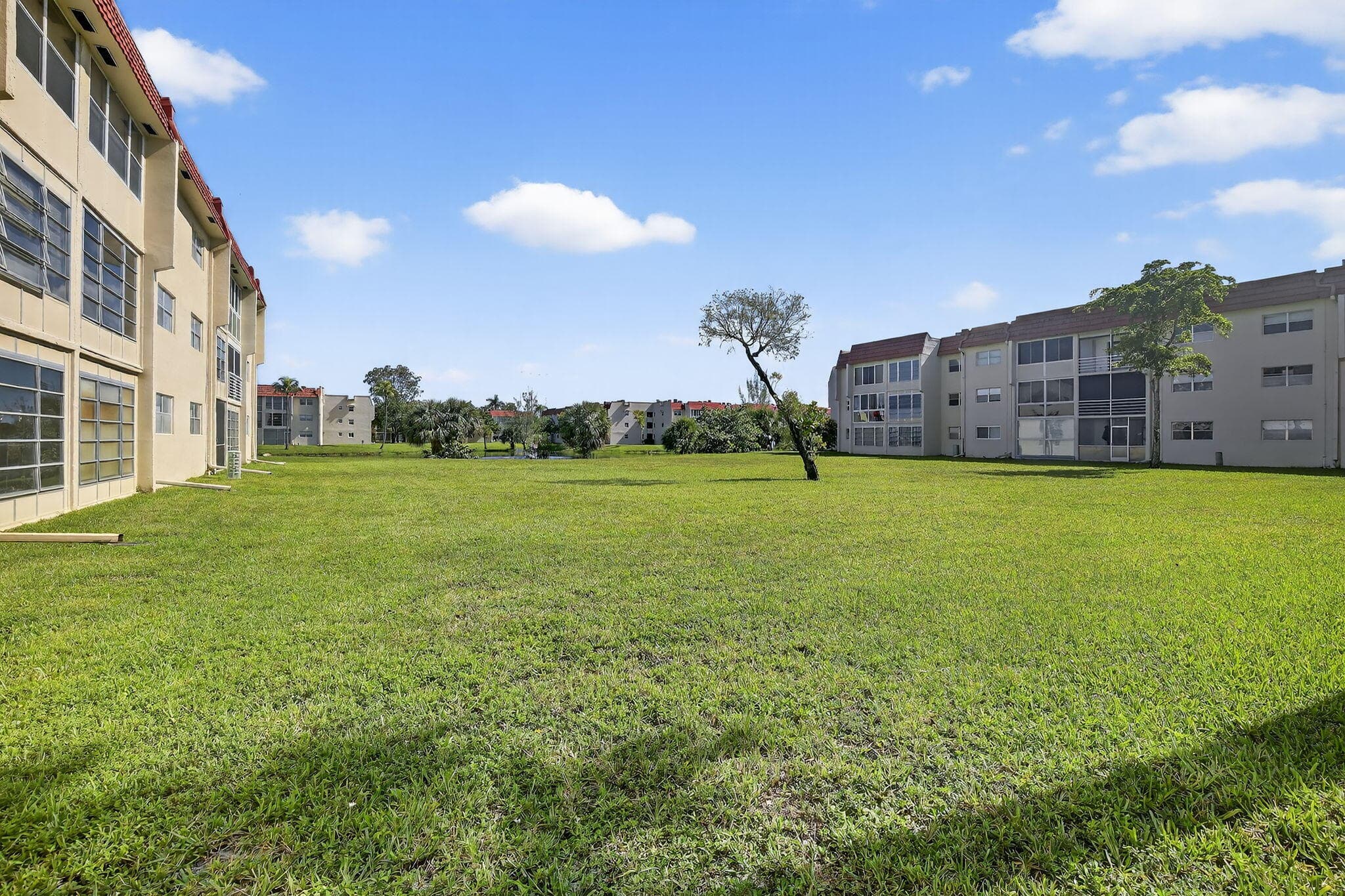 2951 Sunrise Lakes Drive E 107, Sunrise, FL 33322 — photo 25 of 43