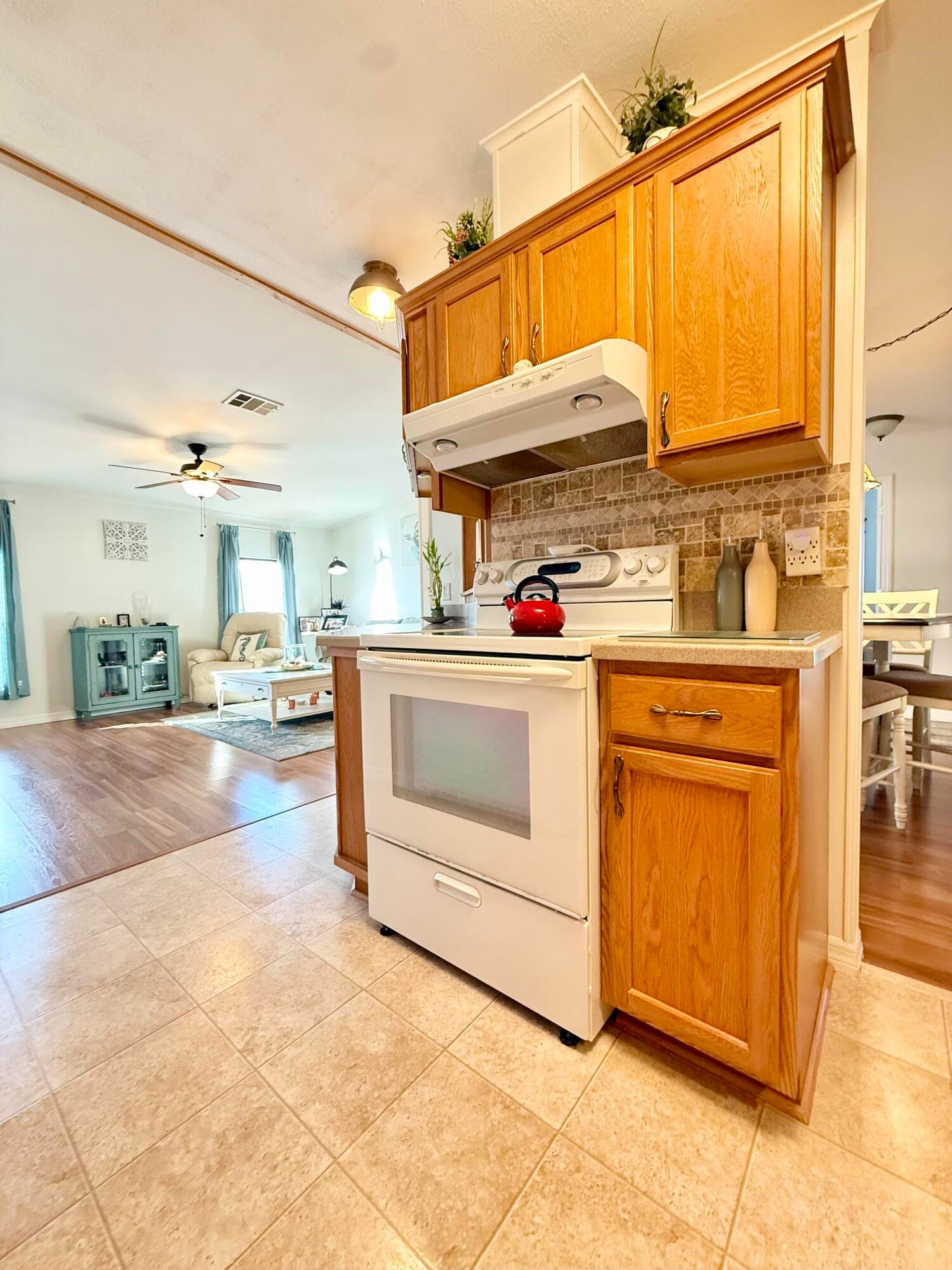 6563 Yedra Avenue, Fort Pierce, FL 34951 — photo 16 of 52