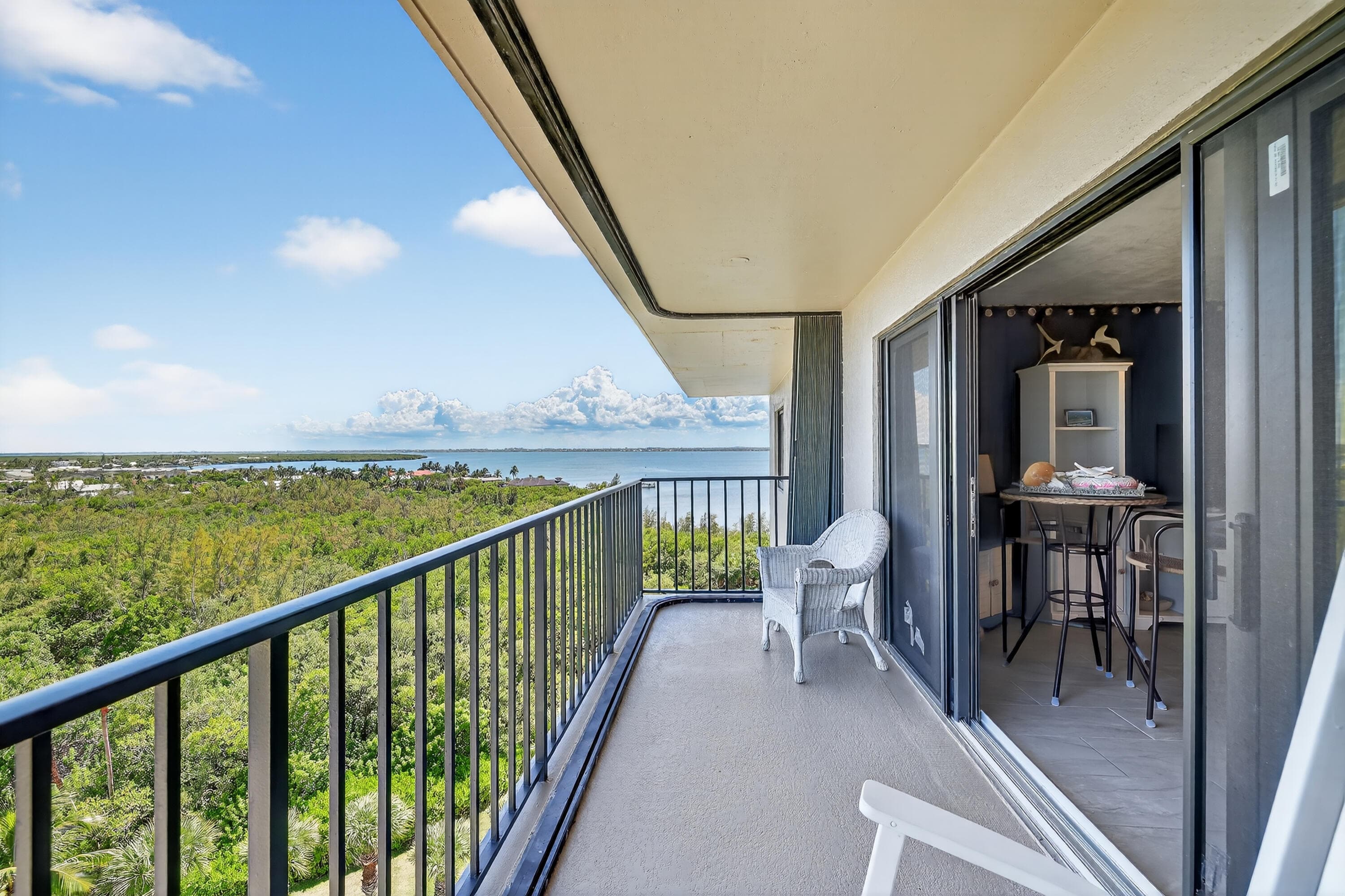 801 S Ocean Drive 910, Fort Pierce, FL 34949 — photo 37 of 49