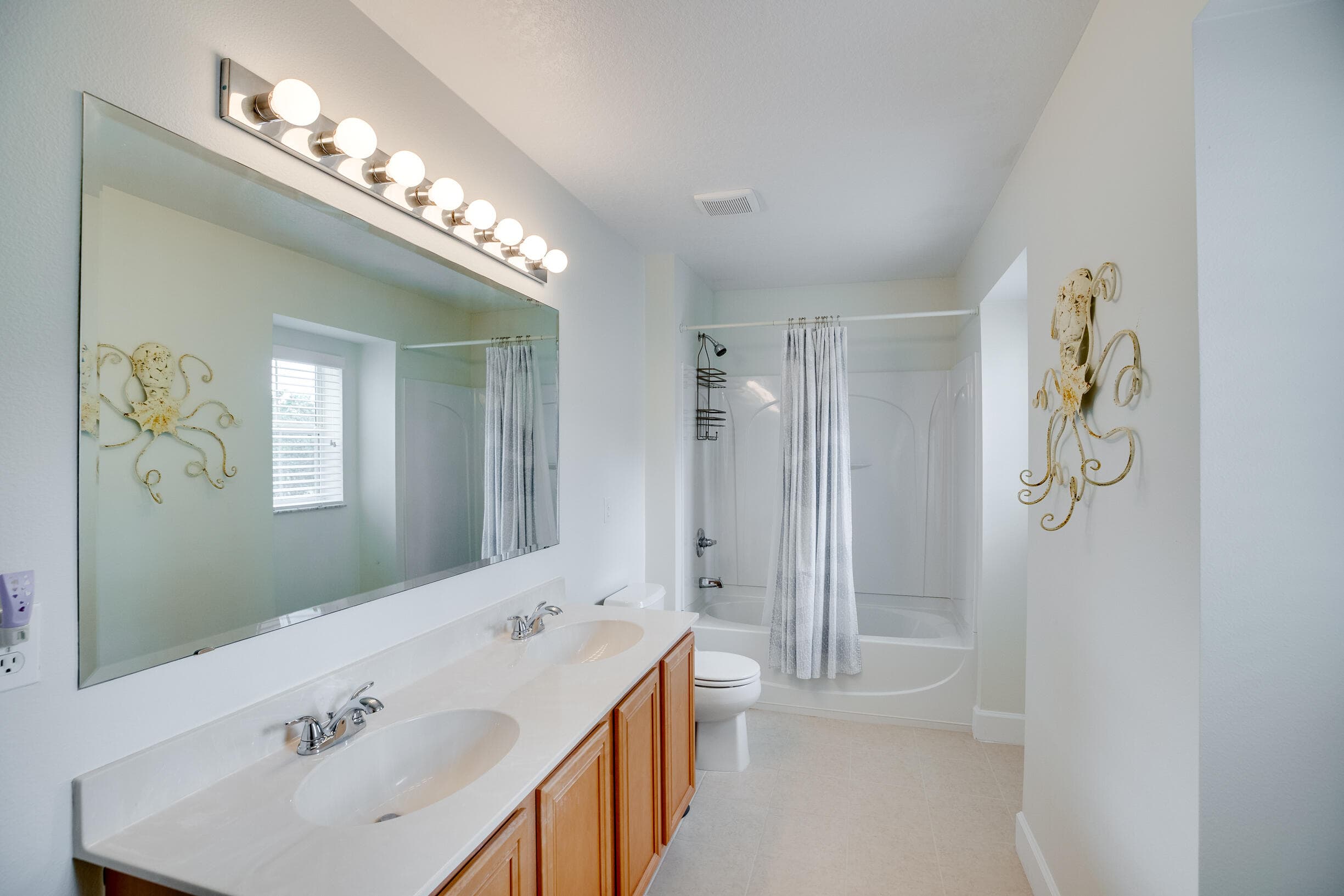 1295 Veranda Way, Vero Beach, FL 32966 — photo 26 of 38