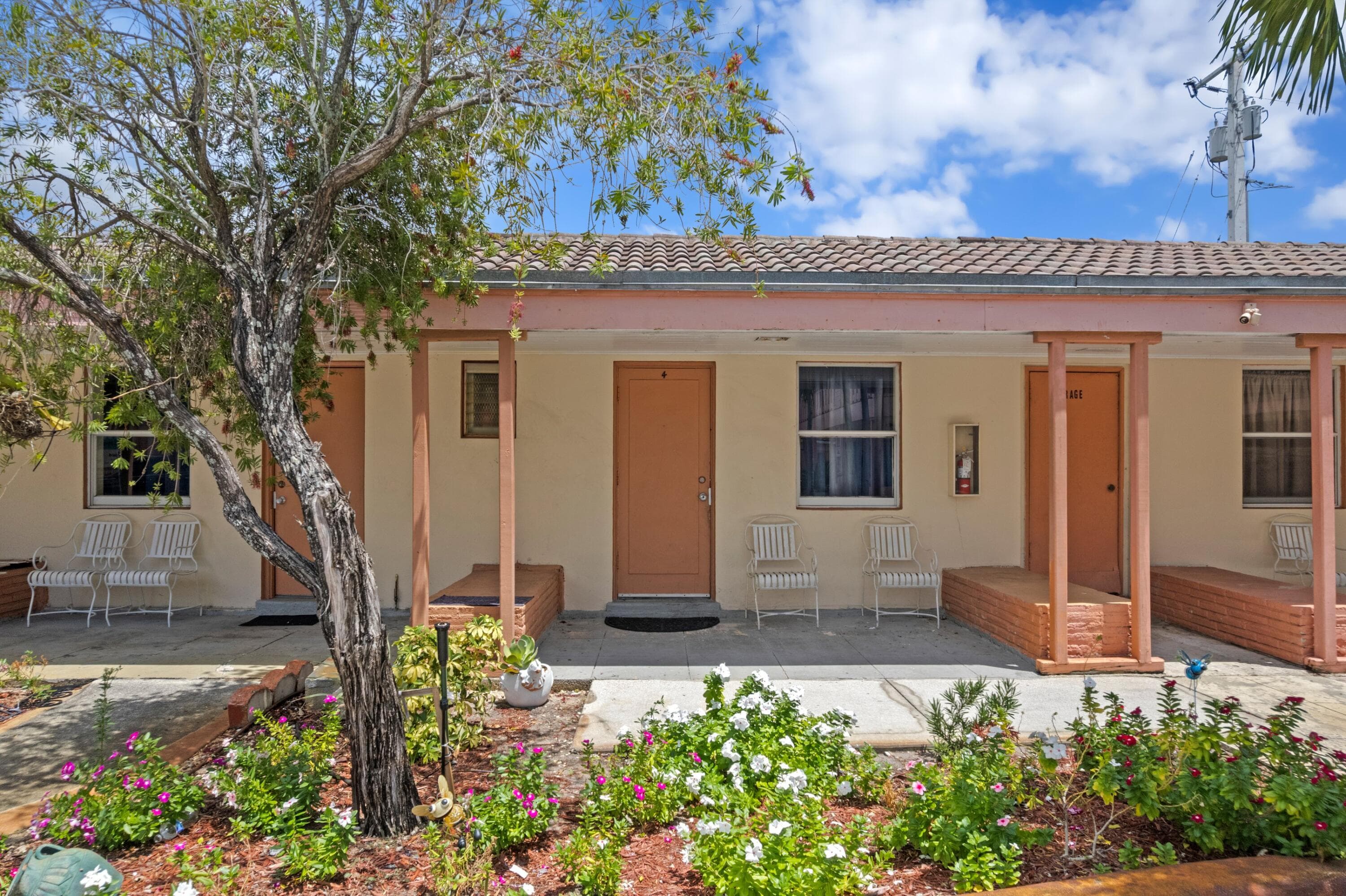 7800 S Dixie Highway, West Palm Beach, FL 33405 — photo 5 of 10