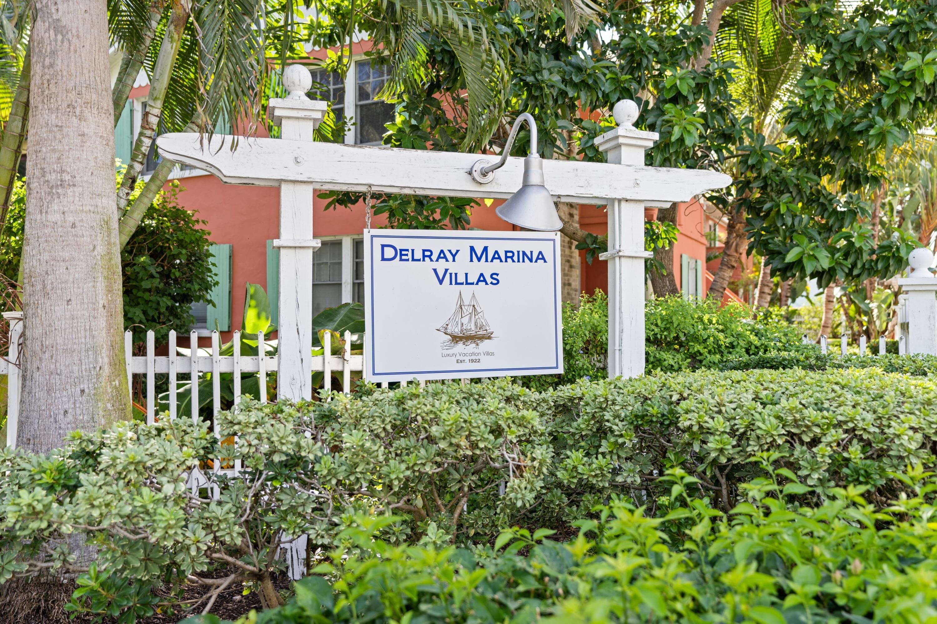 102 SE 7th Avenue Villa 3, Delray Beach, FL 33483 — photo 1 of 20