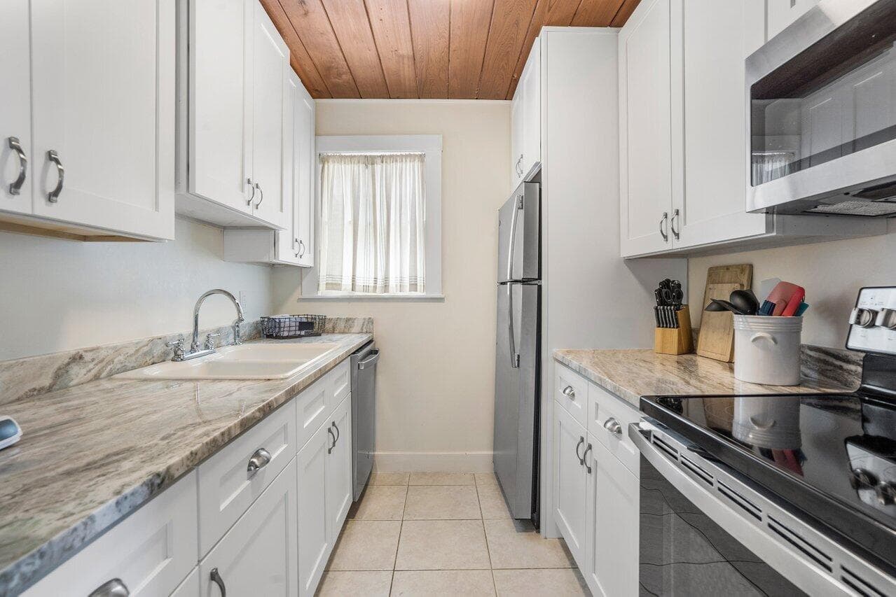 102 SE 7th Avenue Villa 1, Delray Beach, FL 33483 — photo 13 of 27
