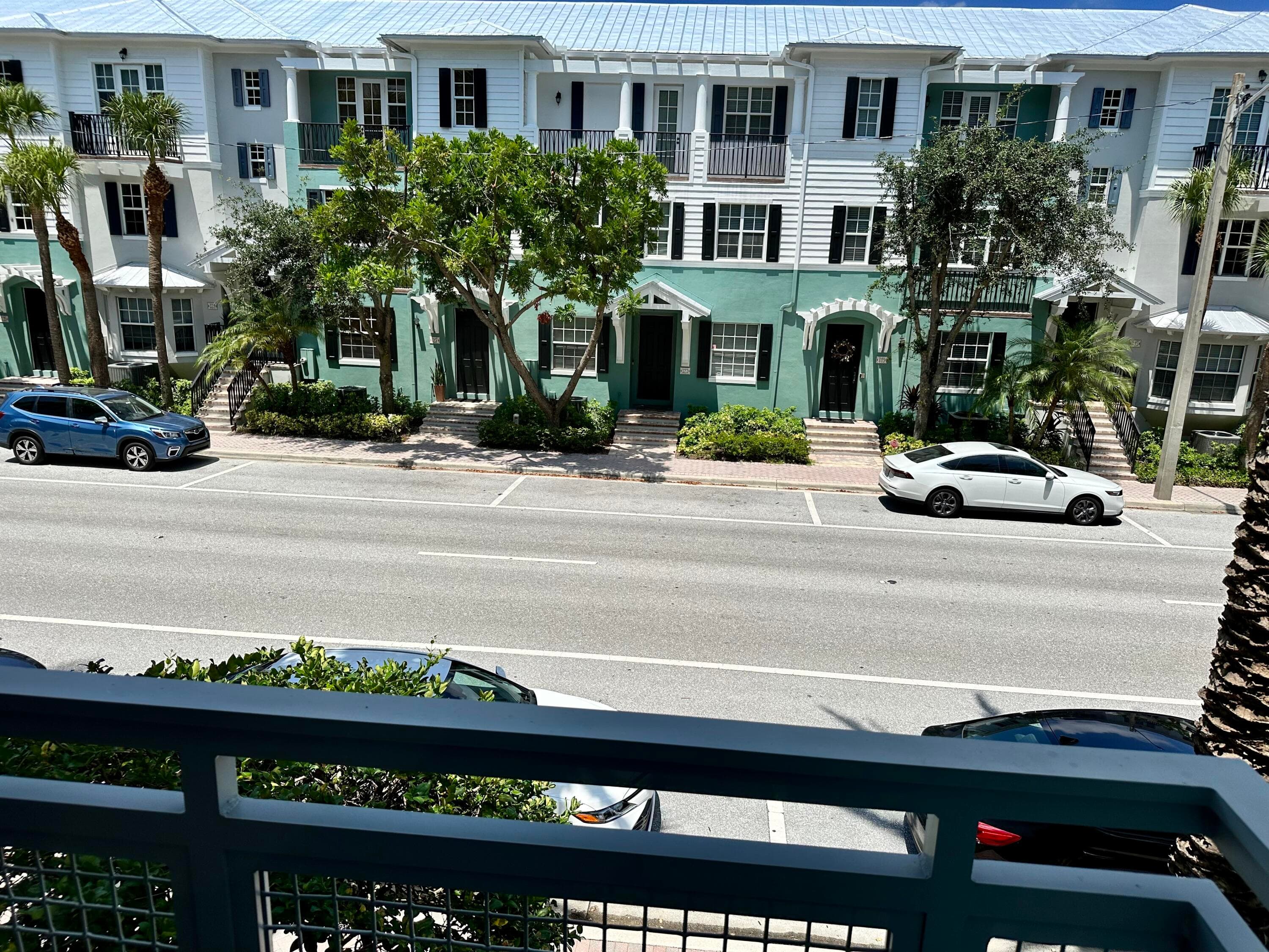 335 SE 6th Avenue 210, Delray Beach, FL 33483 — photo 21 of 33