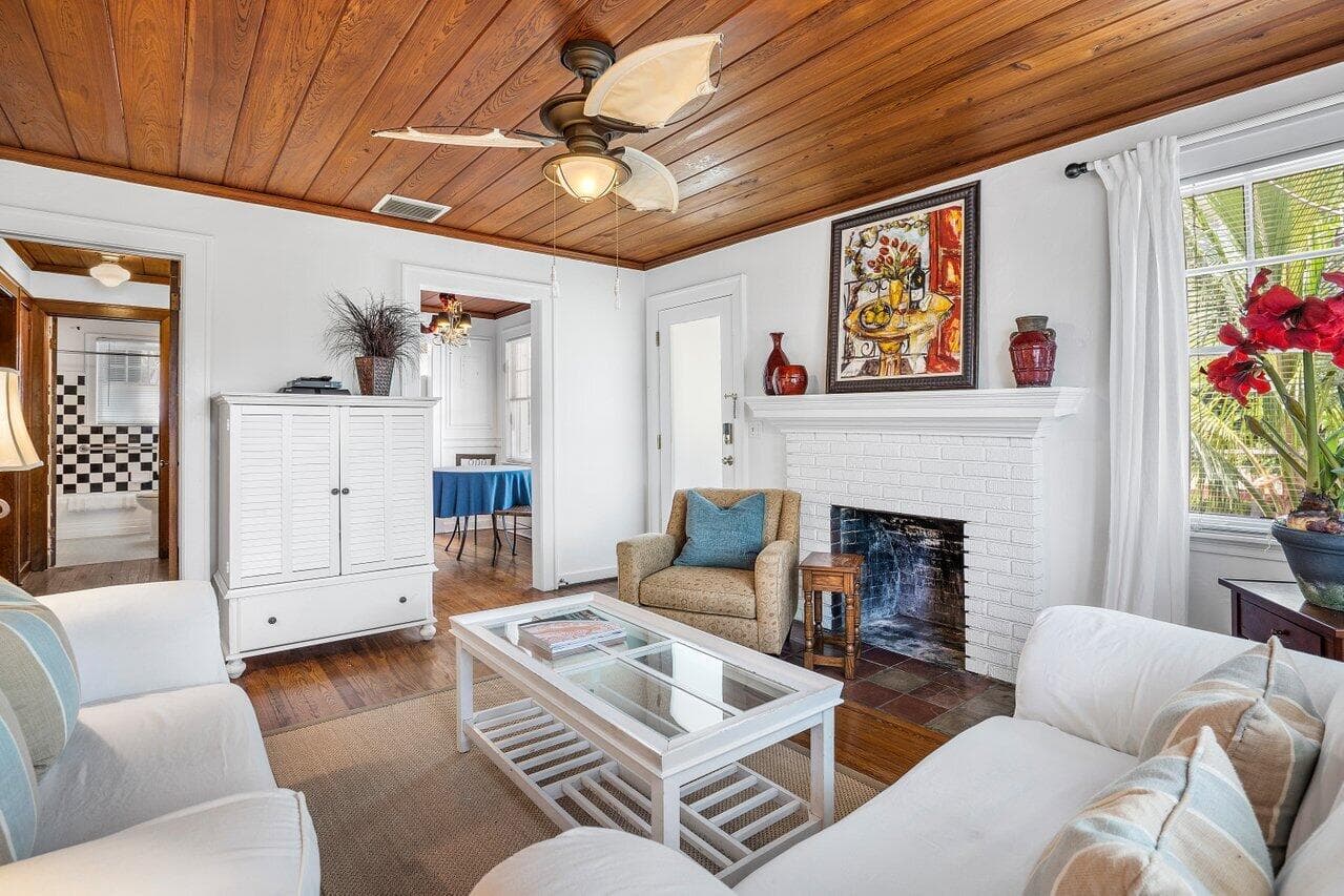 102 SE 7th Avenue Villa 2, Delray Beach, FL 33483 — photo 10 of 28