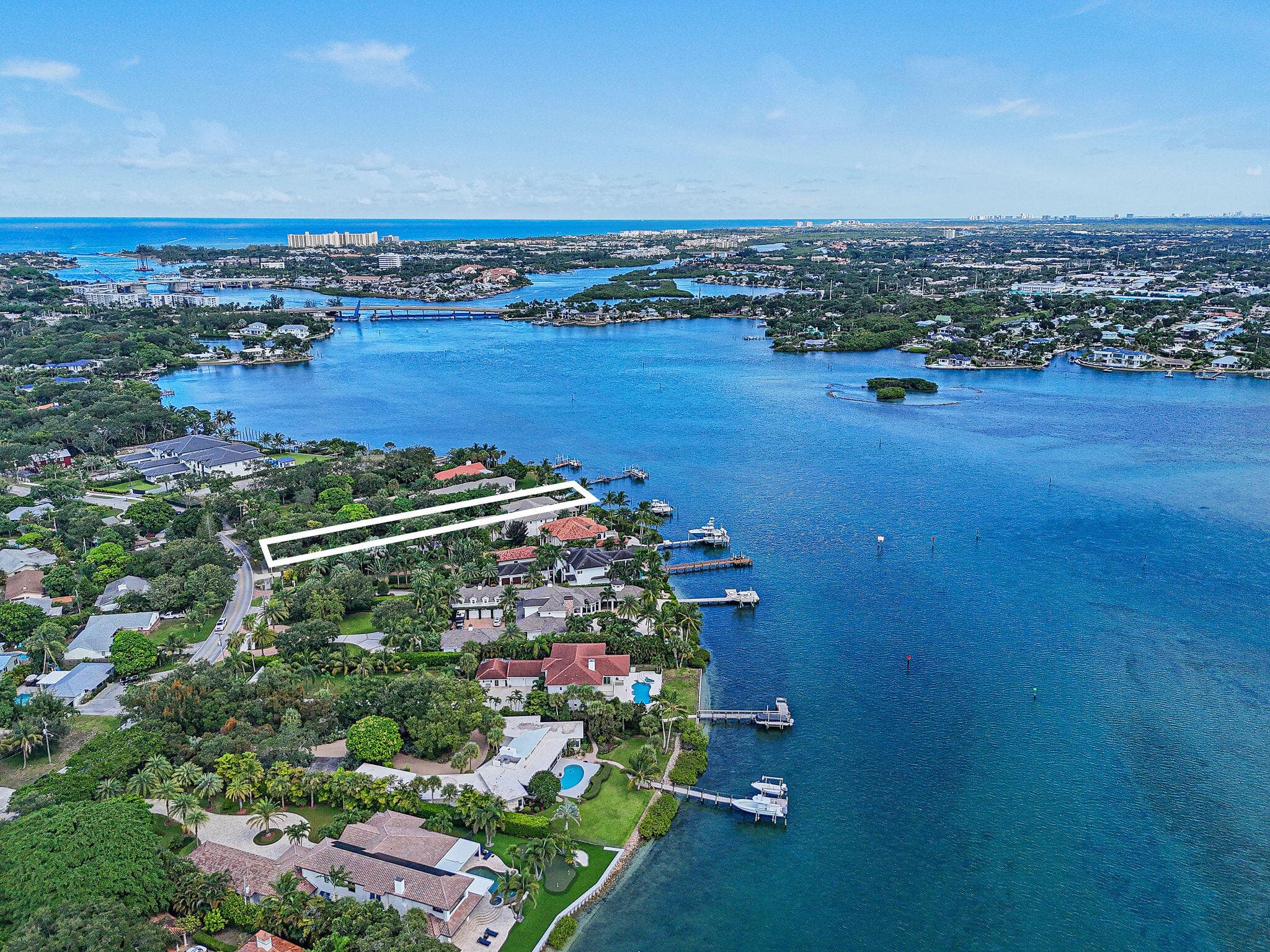 114 W Riverside Drive, Jupiter, FL 33469 — photo 24 of 35