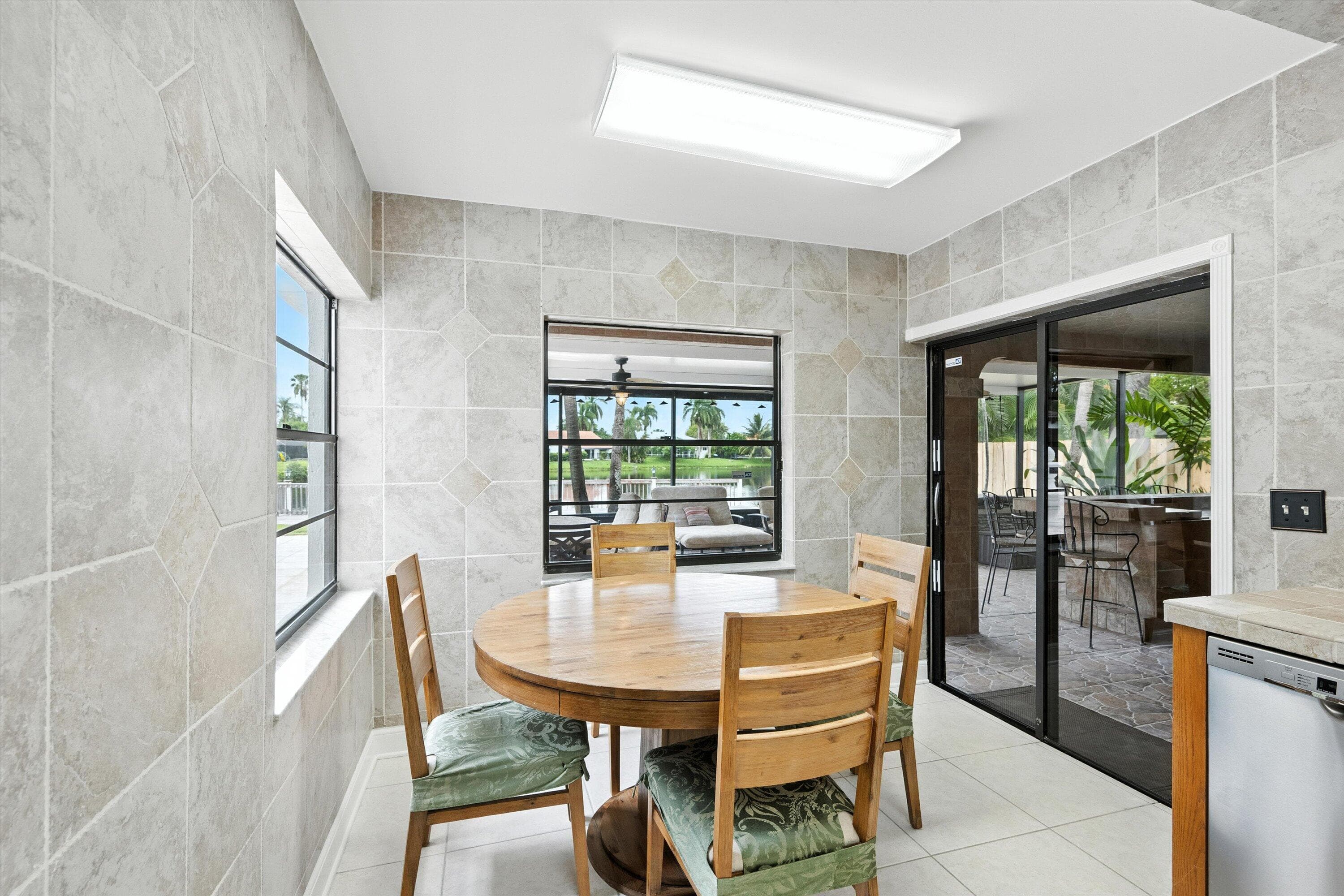 2195 Portland Court, Wellington, FL 33414 — photo 13 of 39