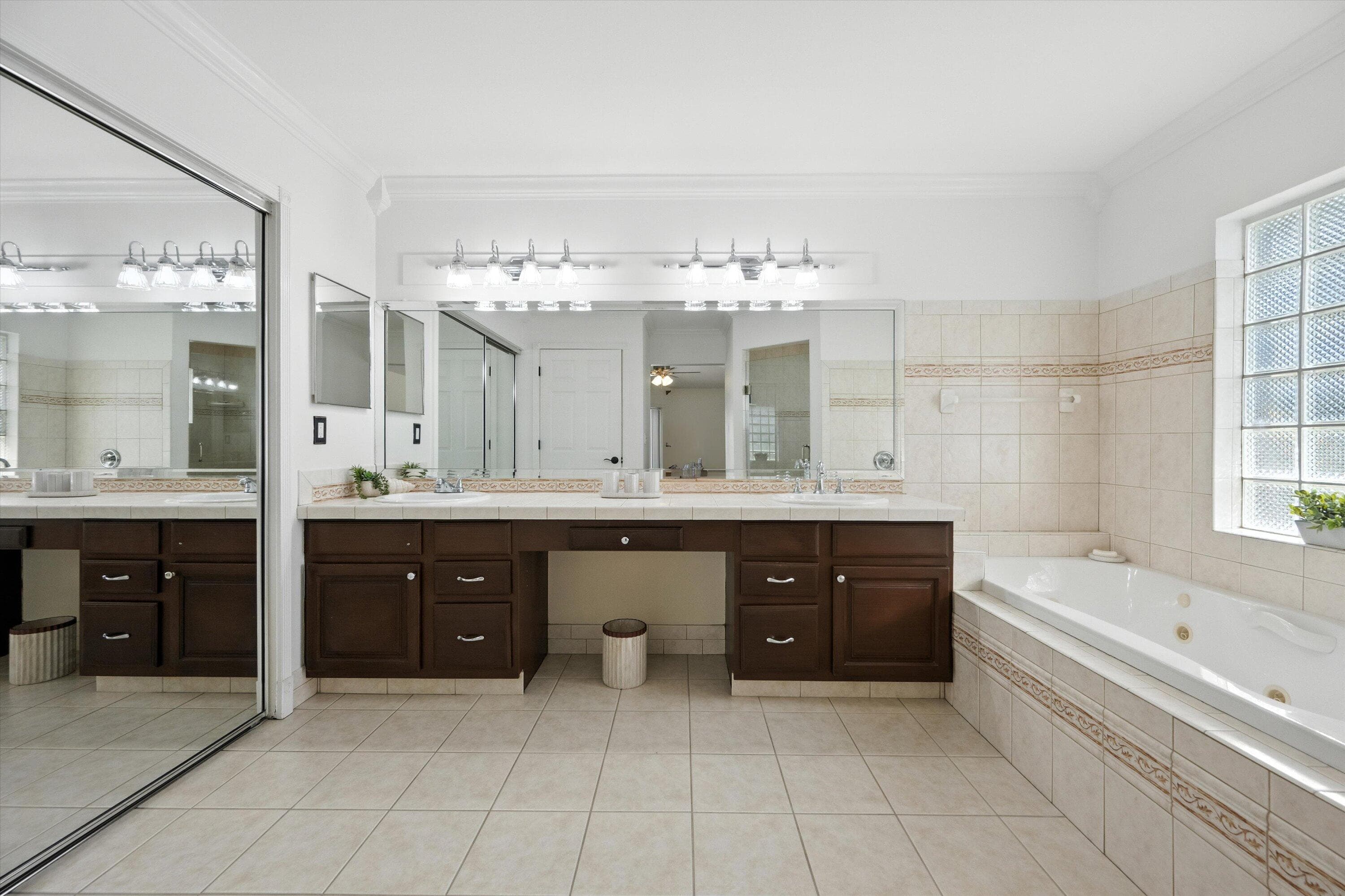 2195 Portland Court, Wellington, FL 33414 — photo 18 of 39