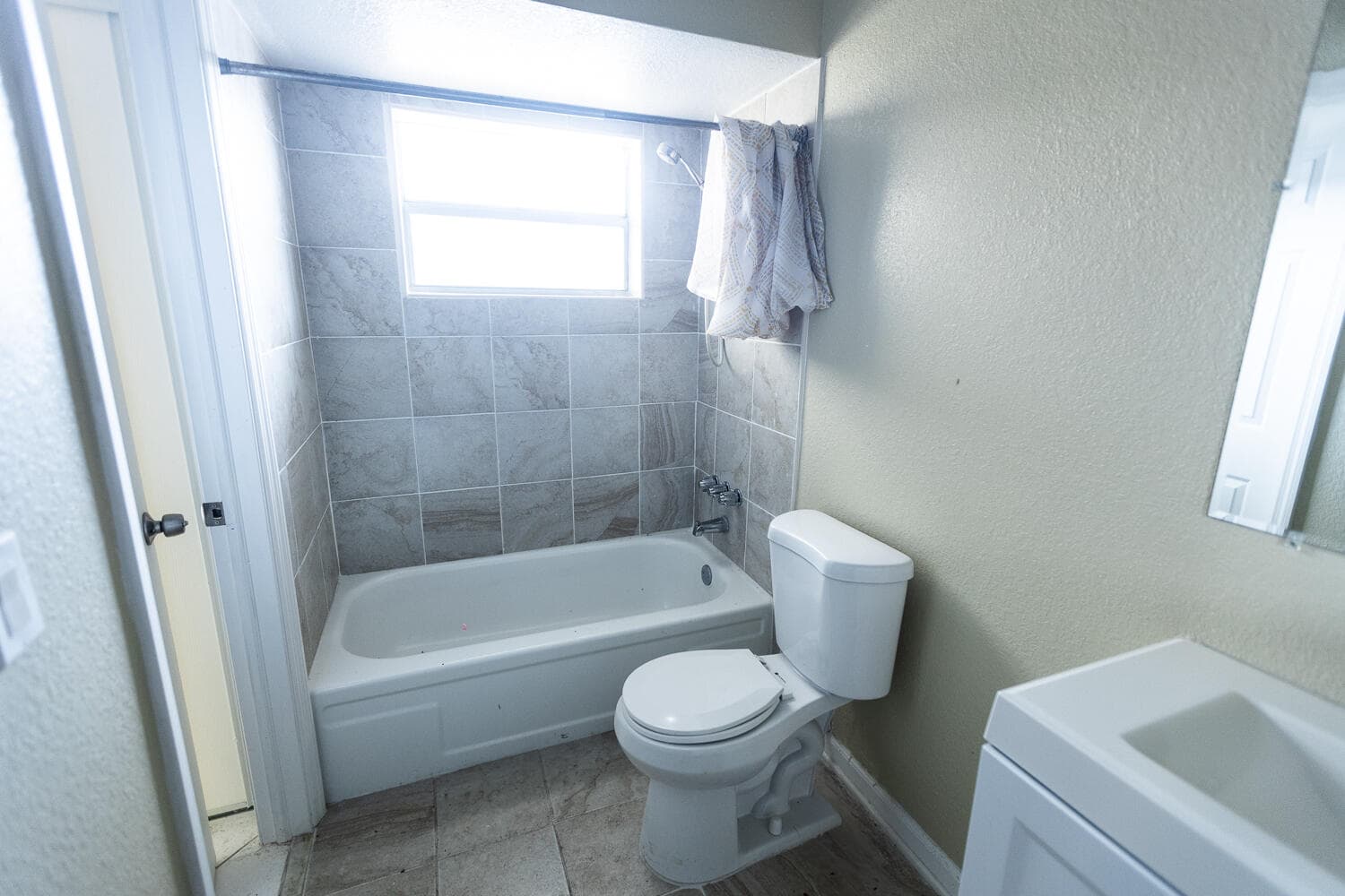 5161 W Oakland Park Boulevard 106, Lauderdale Lakes, FL 33313 — photo 12 of 19