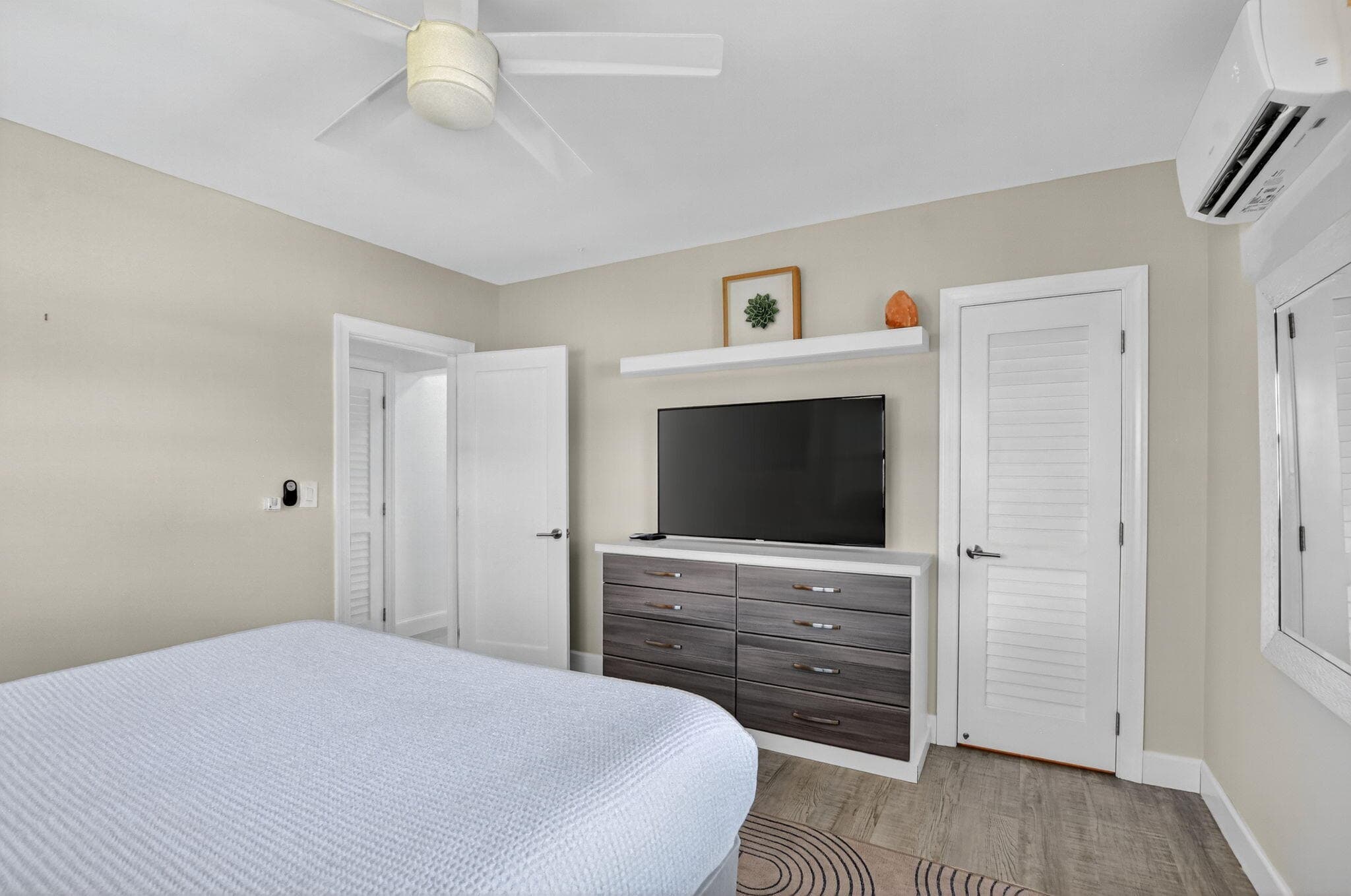 1187 Hillsboro Mile 12e, Hillsboro Beach, FL 33062 — photo 19 of 47