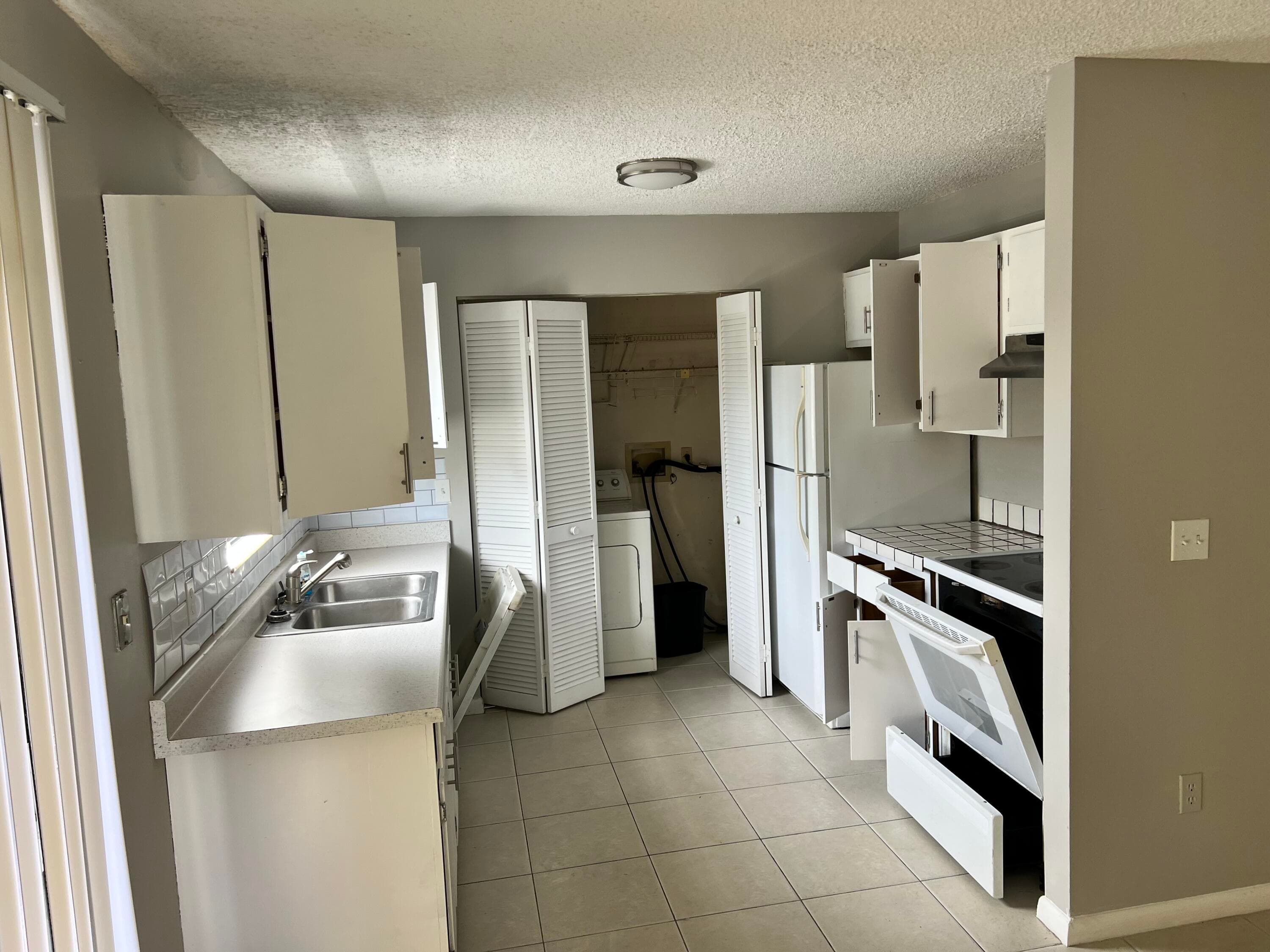 332 Fleming Avenue, Greenacres, FL 33463 — photo 15 of 23