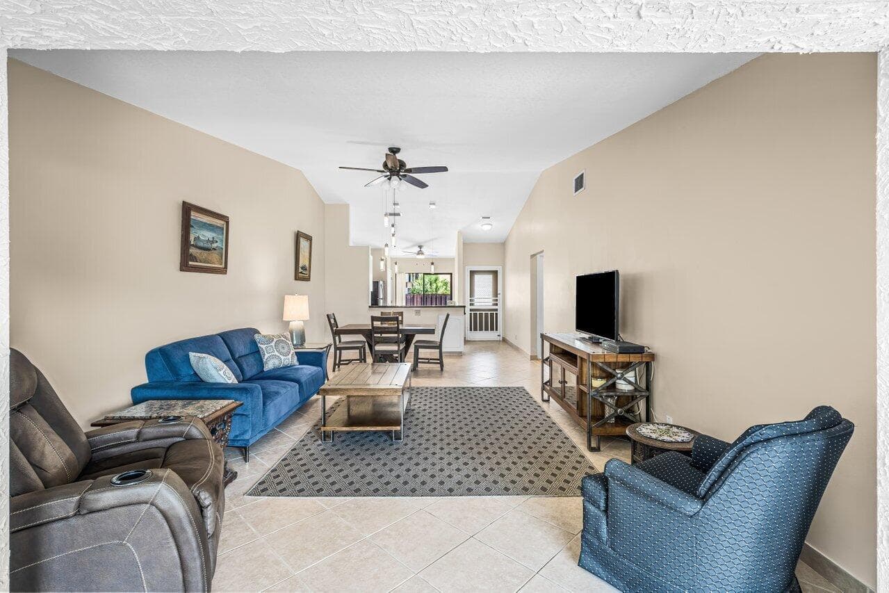 816 Sky Pine Way G, Greenacres, FL 33415 — photo 7 of 38