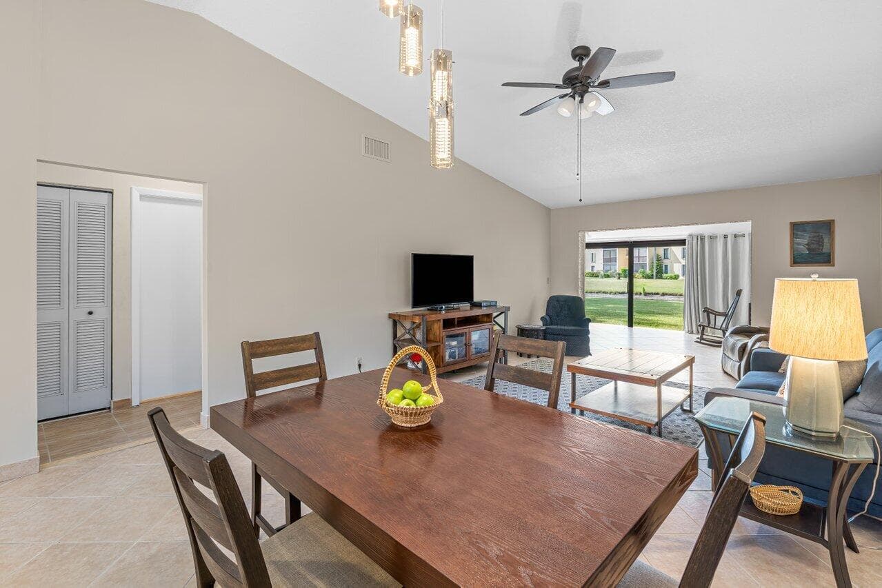 816 Sky Pine Way G, Greenacres, FL 33415 — photo 15 of 38