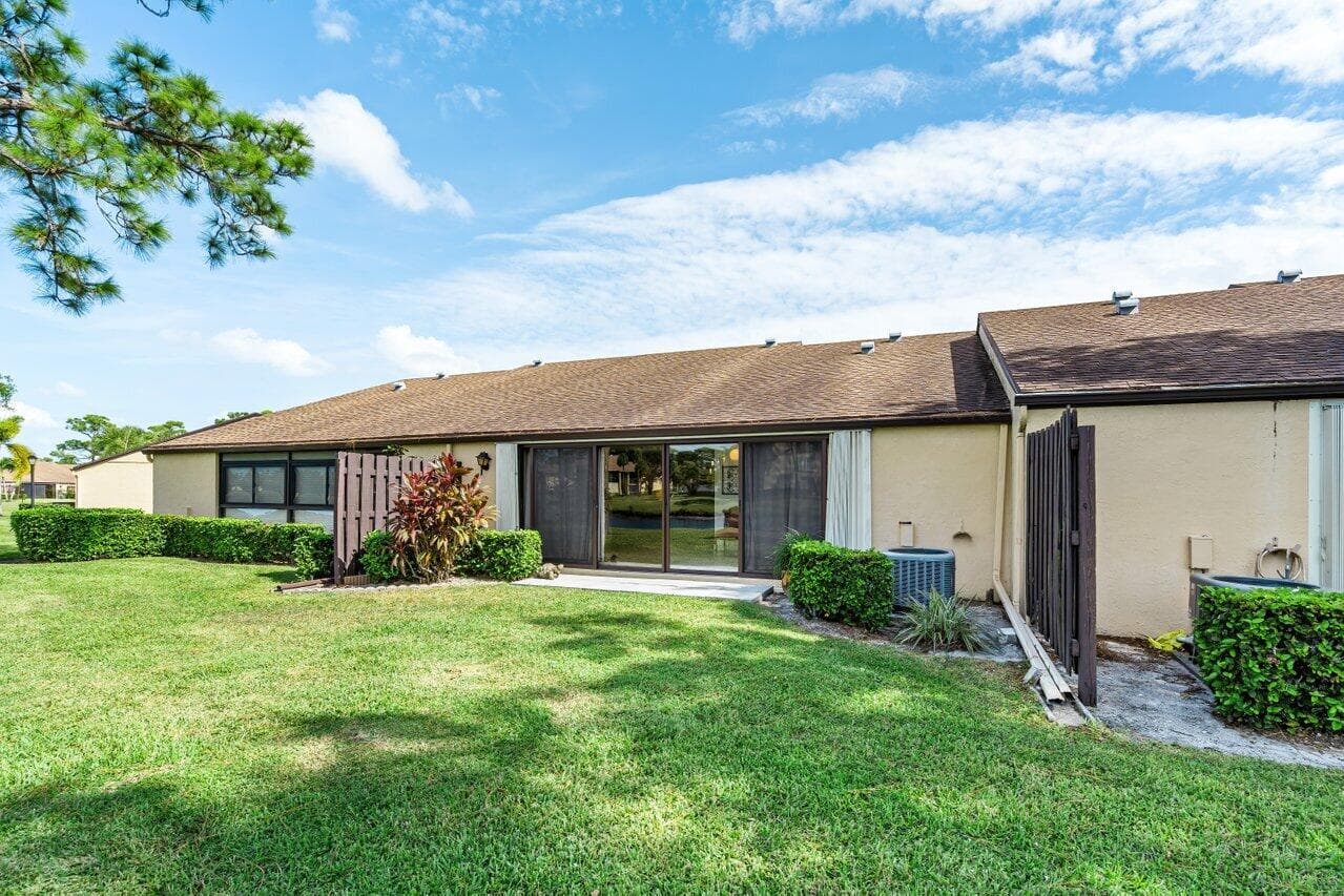 816 Sky Pine Way G, Greenacres, FL 33415 — photo 26 of 38
