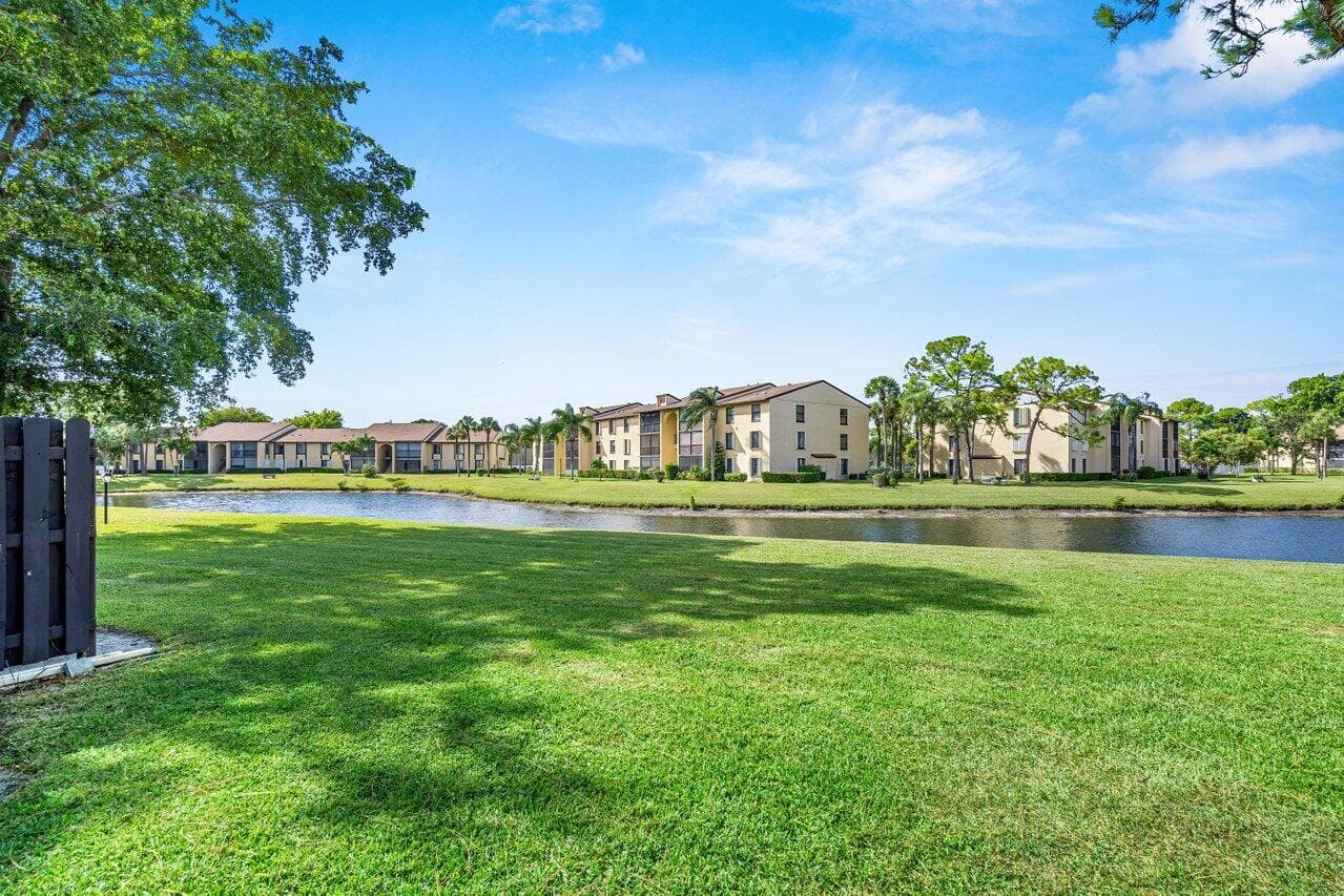 816 Sky Pine Way G, Greenacres, FL 33415 — photo 27 of 38