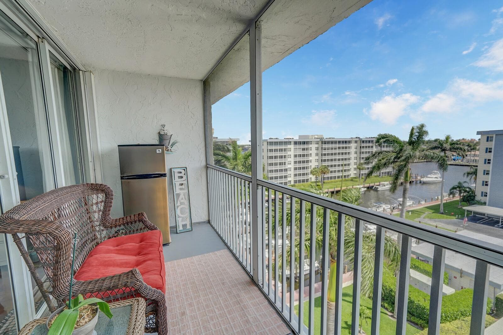 1 Harbourside Drive 1703, Delray Beach, FL 33483 — photo 25 of 29