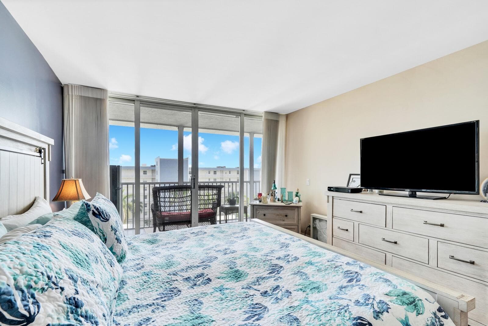 1 Harbourside Drive 1703, Delray Beach, FL 33483 — photo 14 of 29