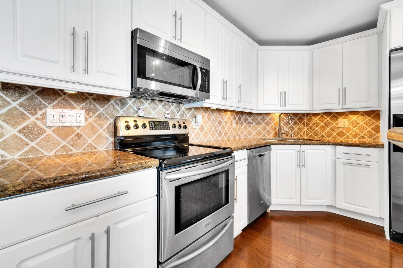 1 Harbourside Drive 1703, Delray Beach, FL 33483 — photo 7 of 29