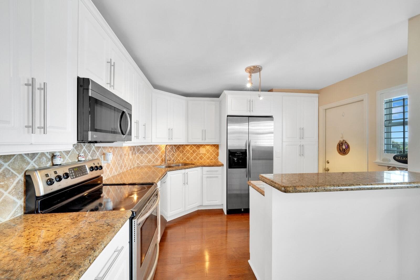 1 Harbourside Drive 1703, Delray Beach, FL 33483 — photo 8 of 29