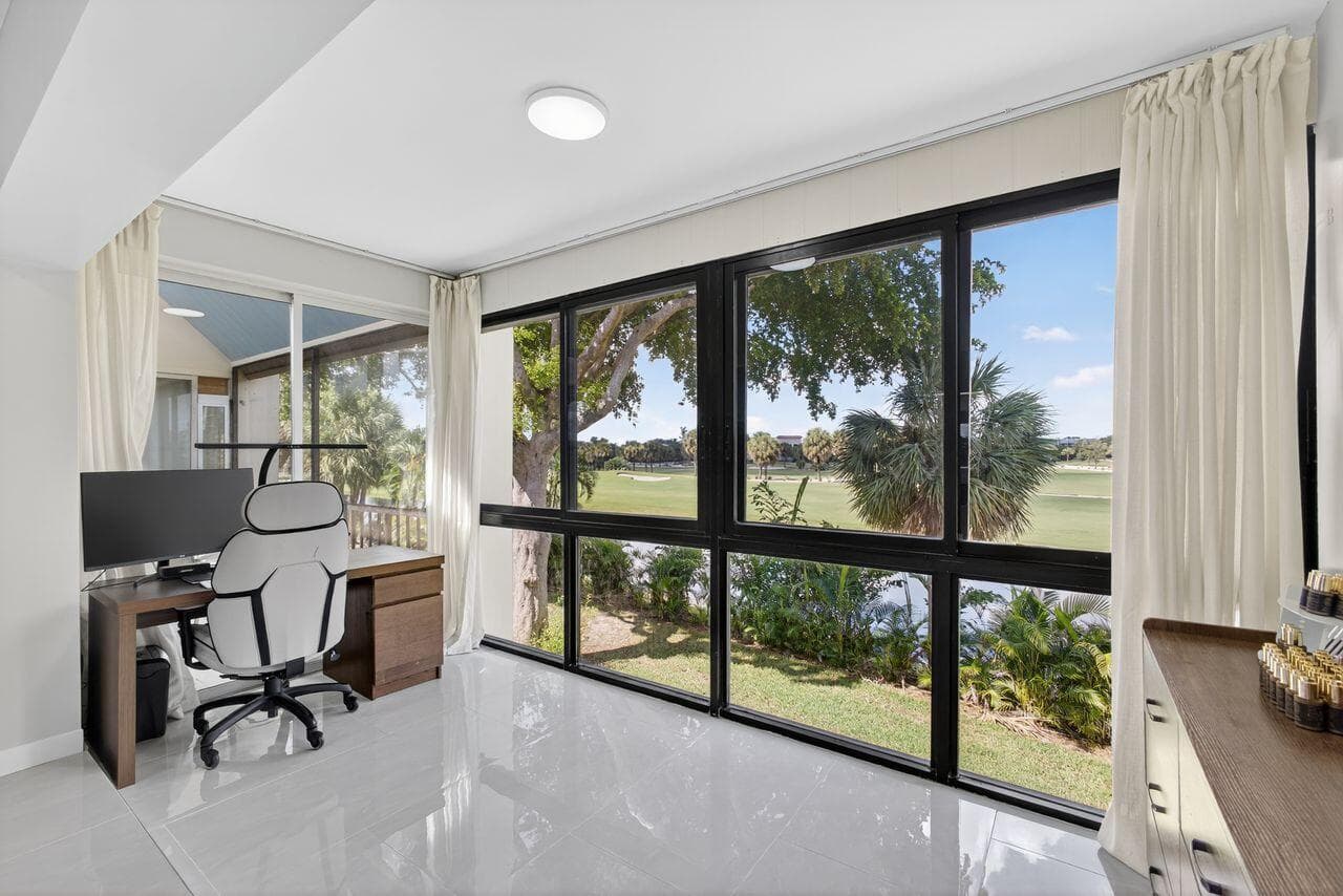 1731 Presidential Way C-203, West Palm Beach, FL 33401 — photo 28 of 58