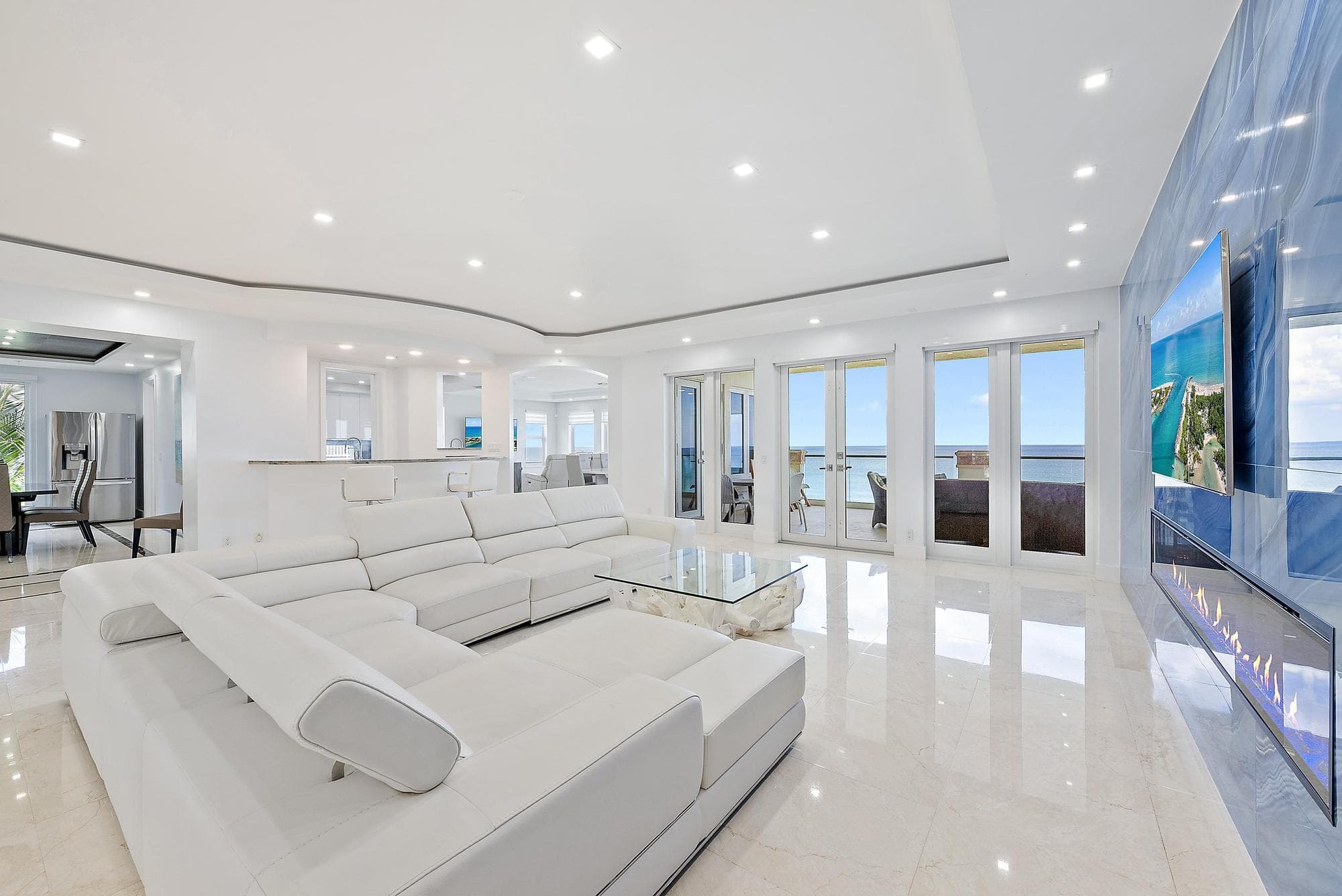 Condominium in Boca Raton — photo 6 of 46