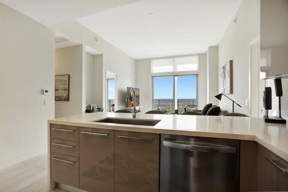 2000 Metropica Way 2607, Sunrise, FL 33323 — photo 8 of 43