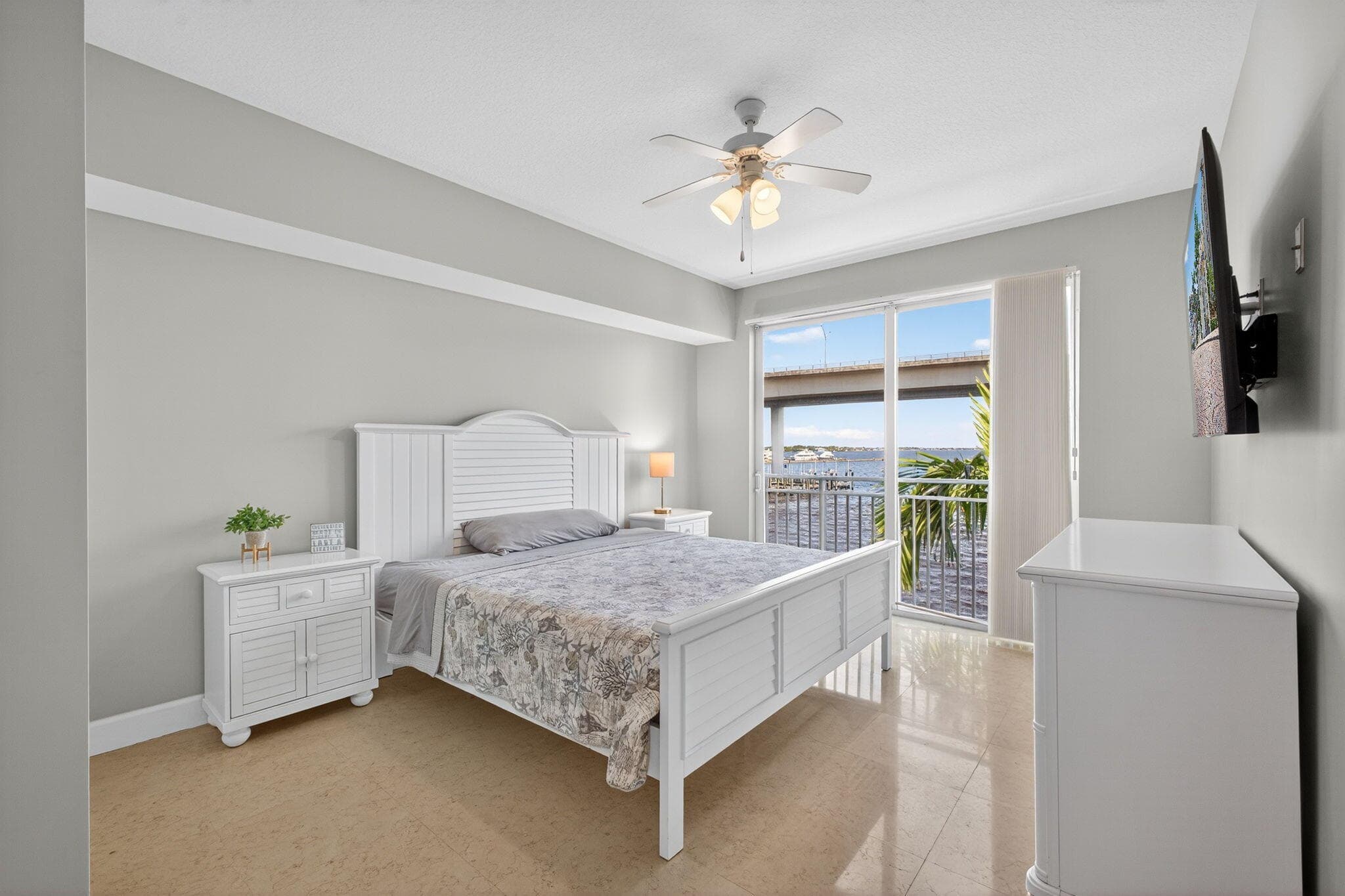 275 NW Flagler Avenue 204, Stuart, FL 34994 — photo 17 of 61