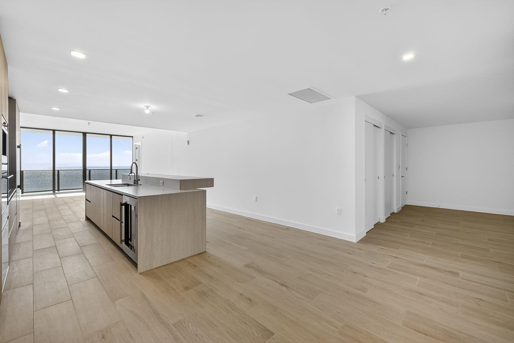 900 N Ocean Blvd 904, Pompano Beach, FL 33062 — photo 27 of 92