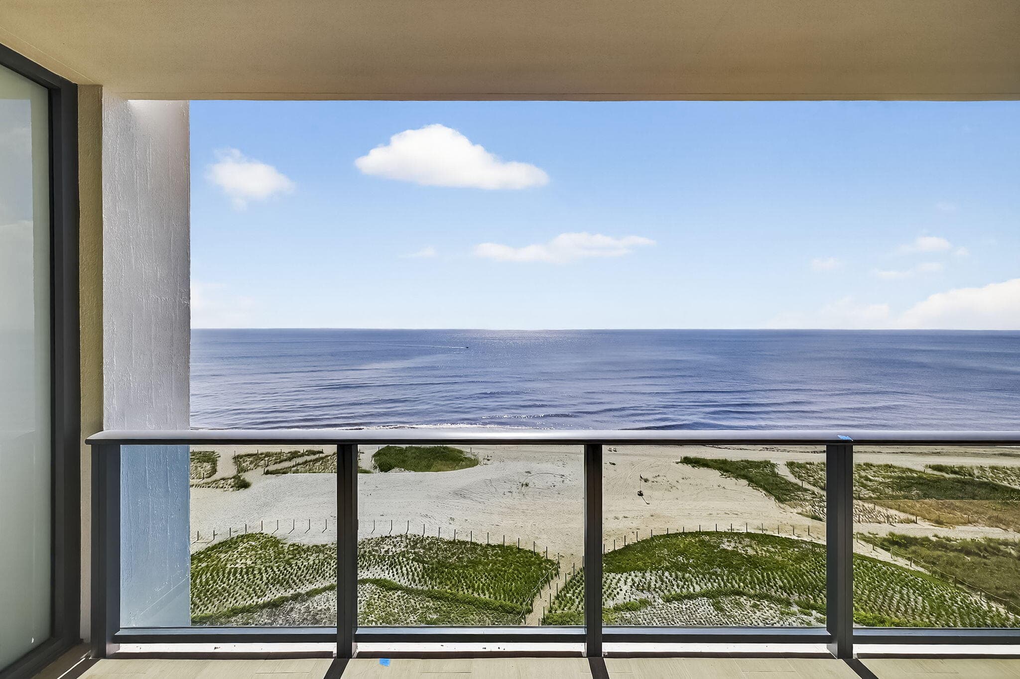 900 N Ocean Blvd 904, Pompano Beach, FL 33062 — photo 2 of 92