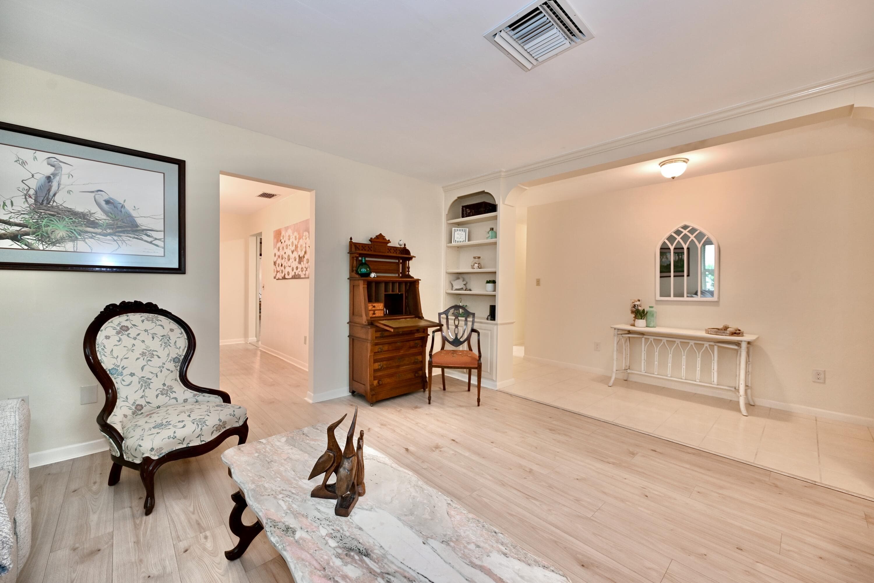 129 Alhambra Place, West Palm Beach, FL 33405 — photo 8 of 41