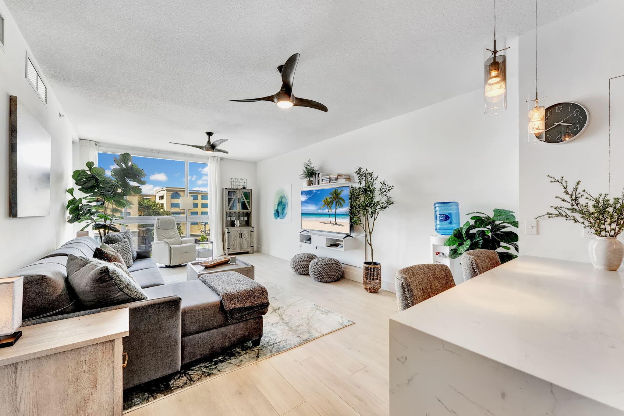 111 SE 1st Avenue 517, Delray Beach, FL 33444 — photo 1 of 35