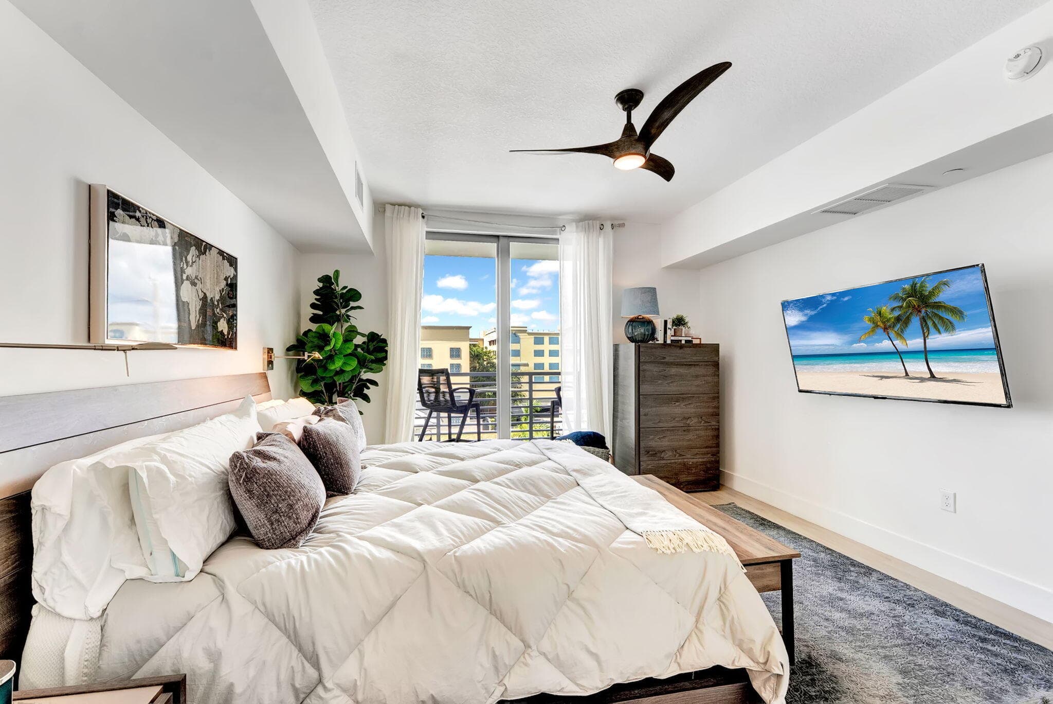 111 SE 1st Avenue 517, Delray Beach, FL 33444 — photo 5 of 35