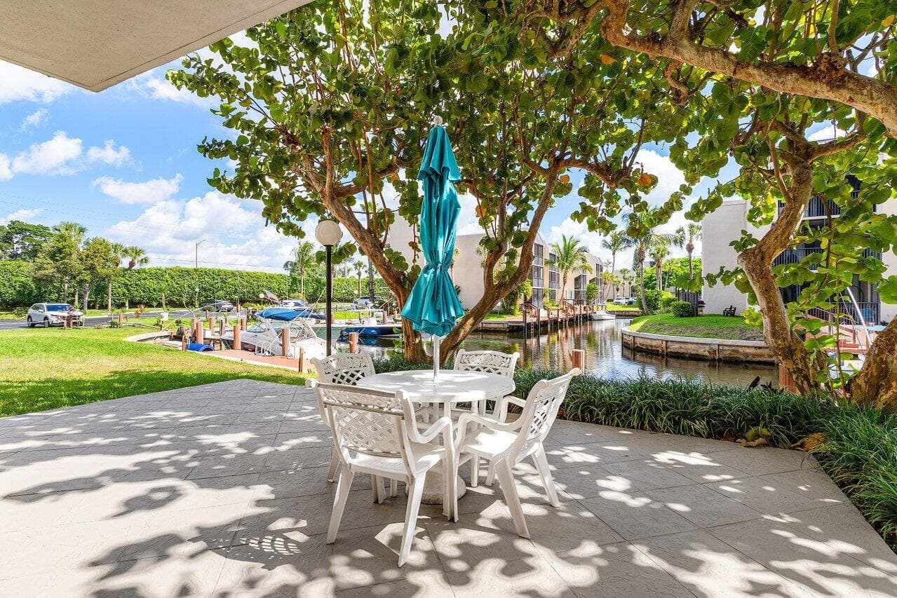 17 Royal Palm Way 105, Boca Raton, FL 33432 — photo 23 of 47