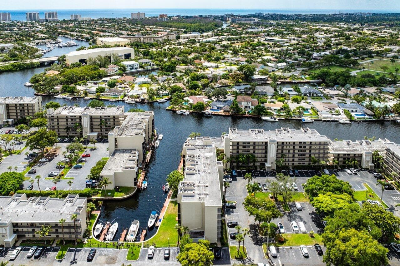 17 Royal Palm Way 105, Boca Raton, FL 33432 — photo 46 of 47